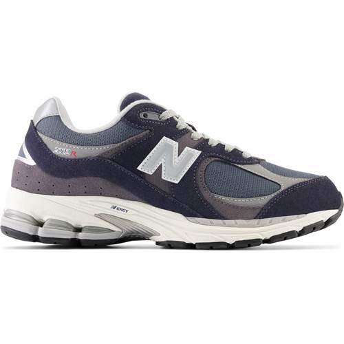 Buty do chodzenia męskie New Balance M2002RSF