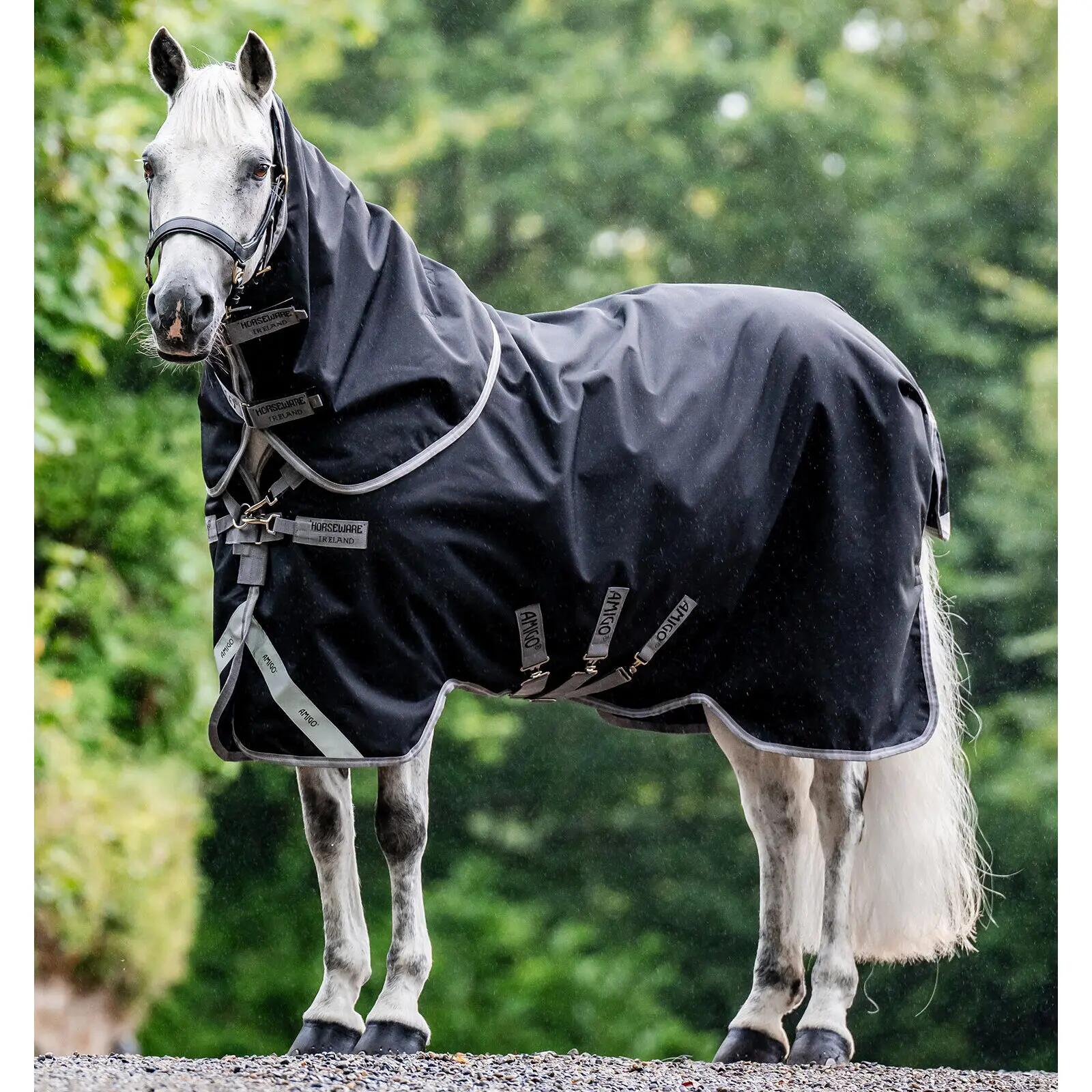 Derka zewnętrzna dla koni z osłoną szyi Horseware Amigo 1200D Plus 50g