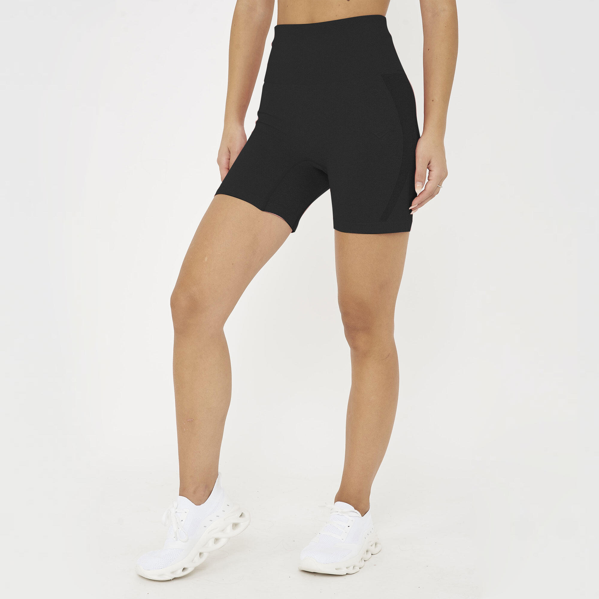 Szorty treningowe JULES push-up czarne