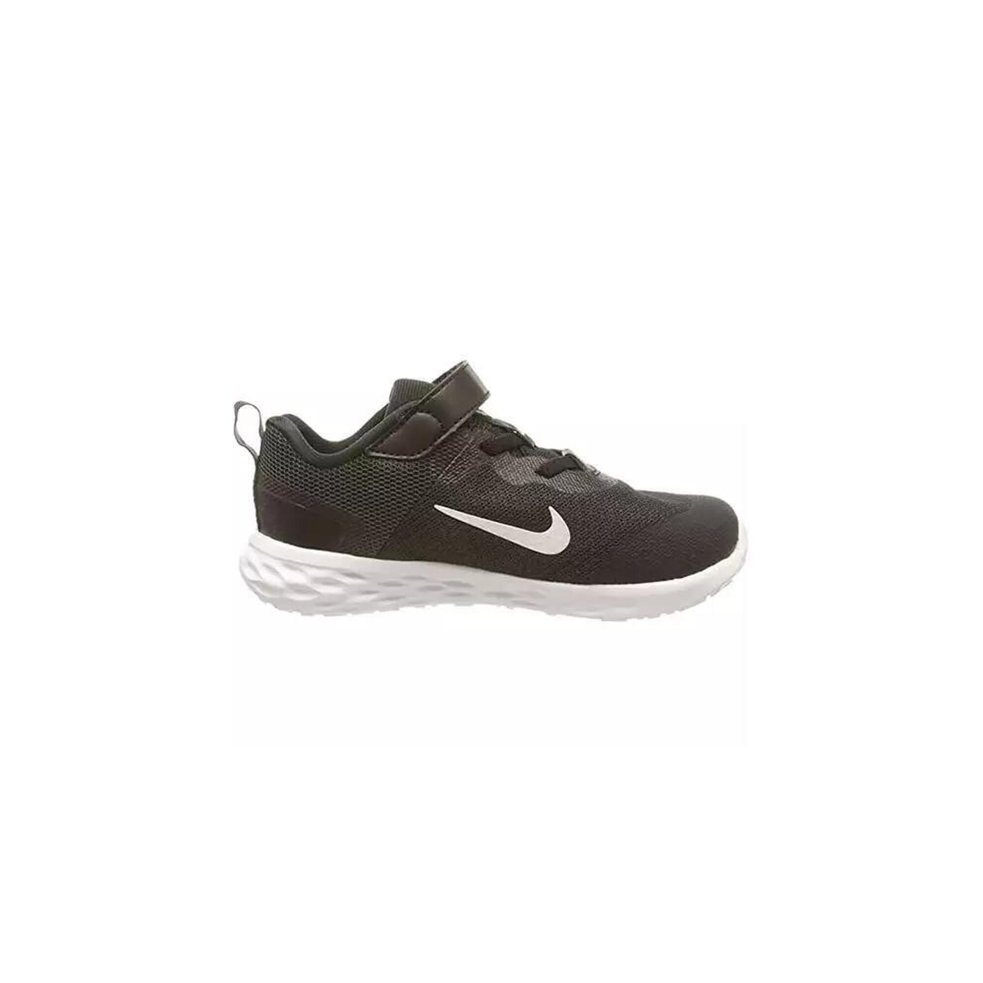 Baskets Fille Baskets Nike REVOLUTION 6 NN PS Noir Noir Nike