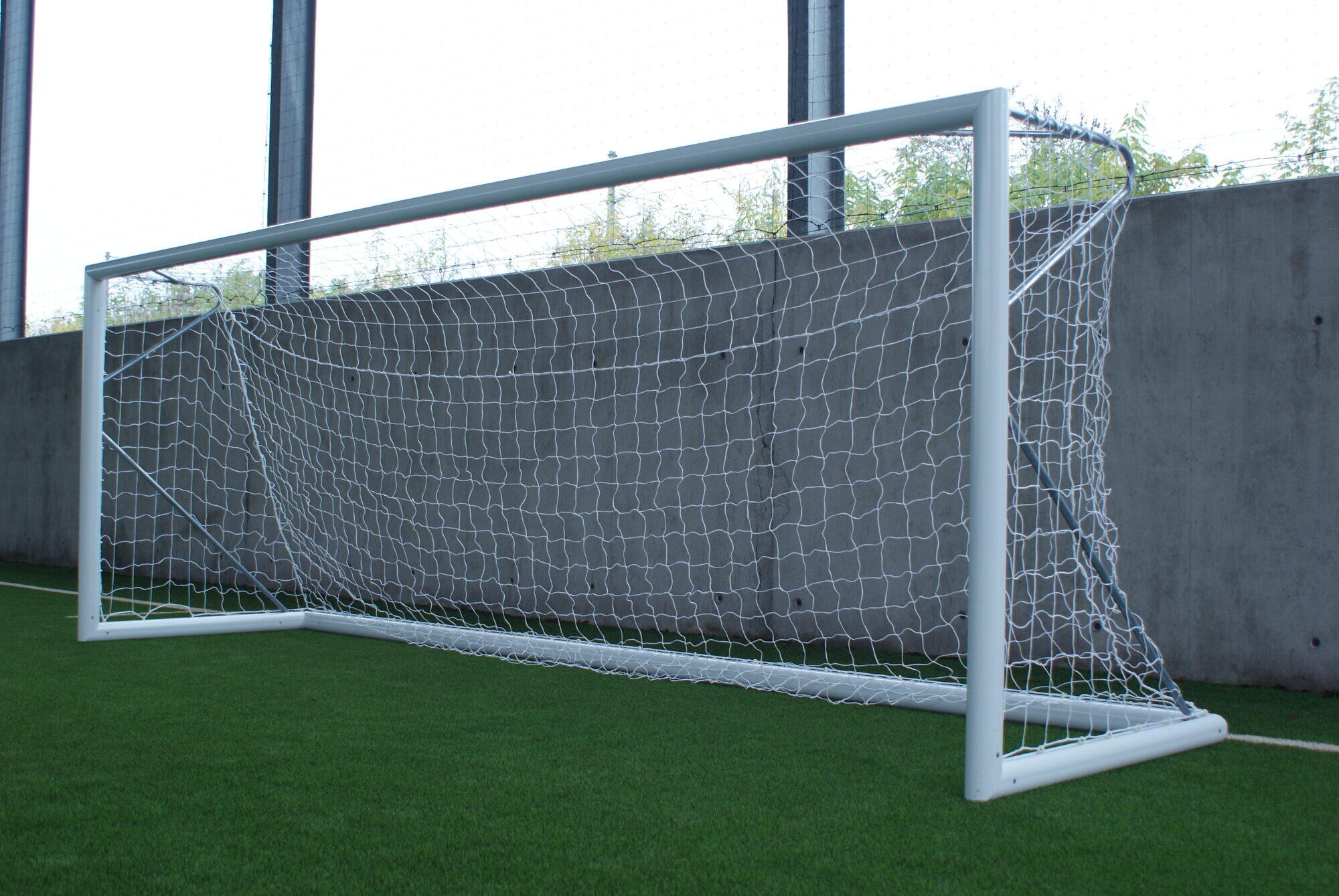 Bramka do piłki nożnej 8-a-side - 6 x 2,1 m - aluminiowa do transportu
