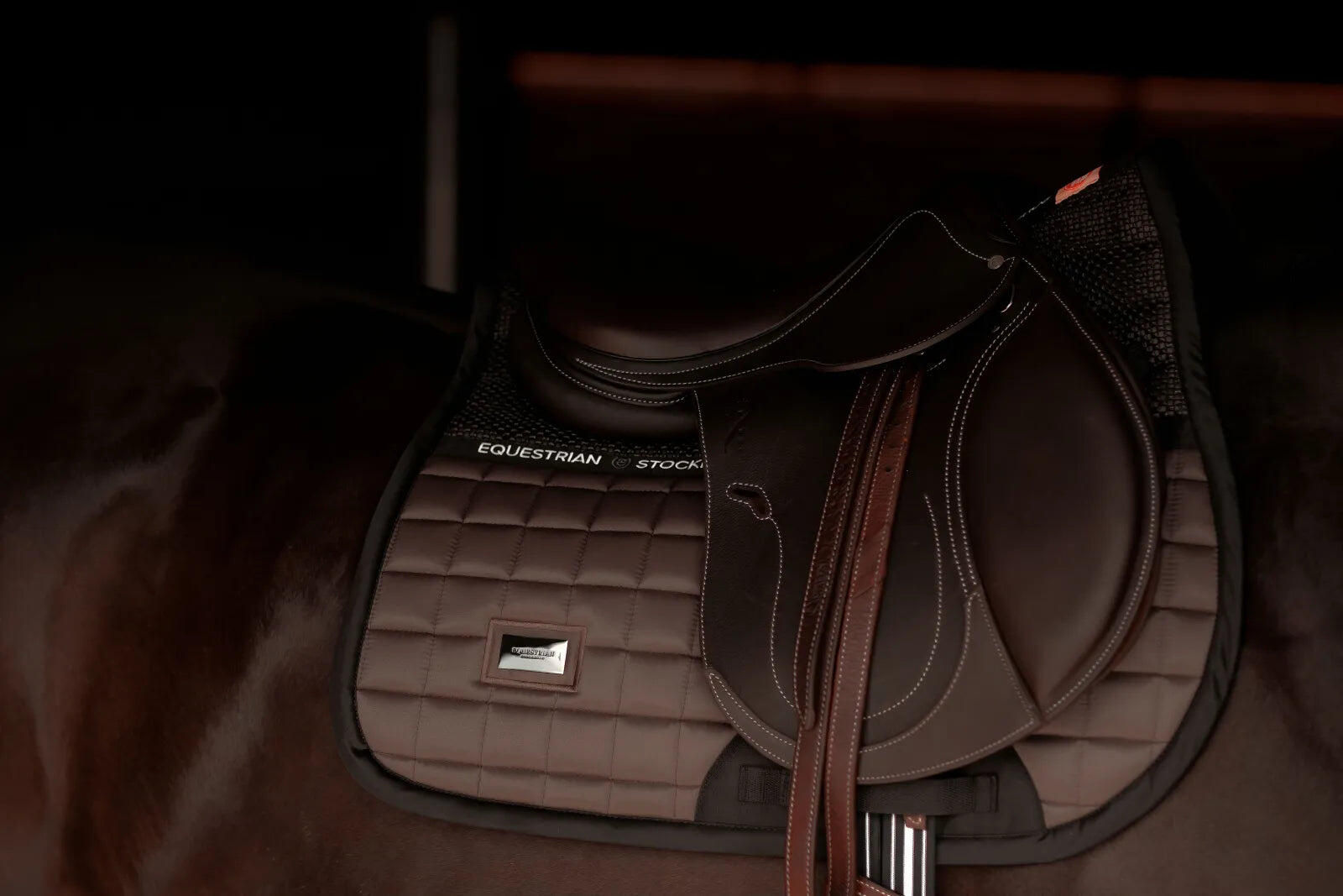 Maty do skakania Equestrian Stockholm