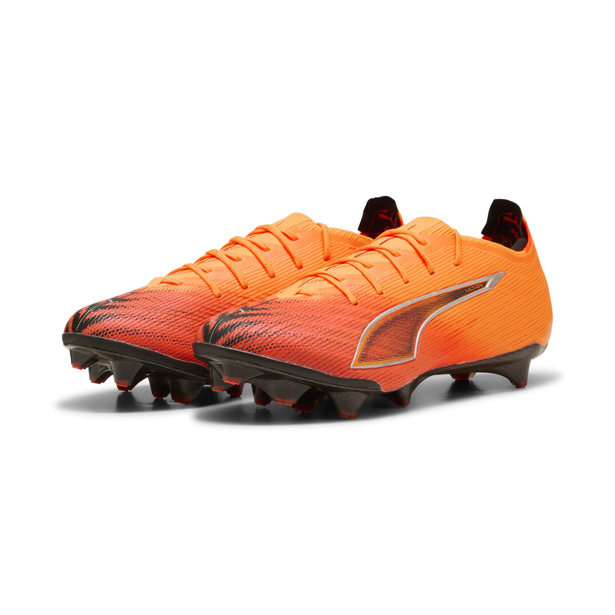 Damskie buty piłkarskie ULTRA 6 CARBON FG PUMA