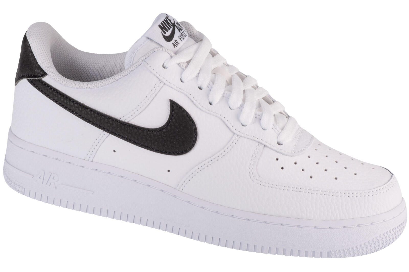 Buty do chodzenia męskie Nike Air Force 1 07