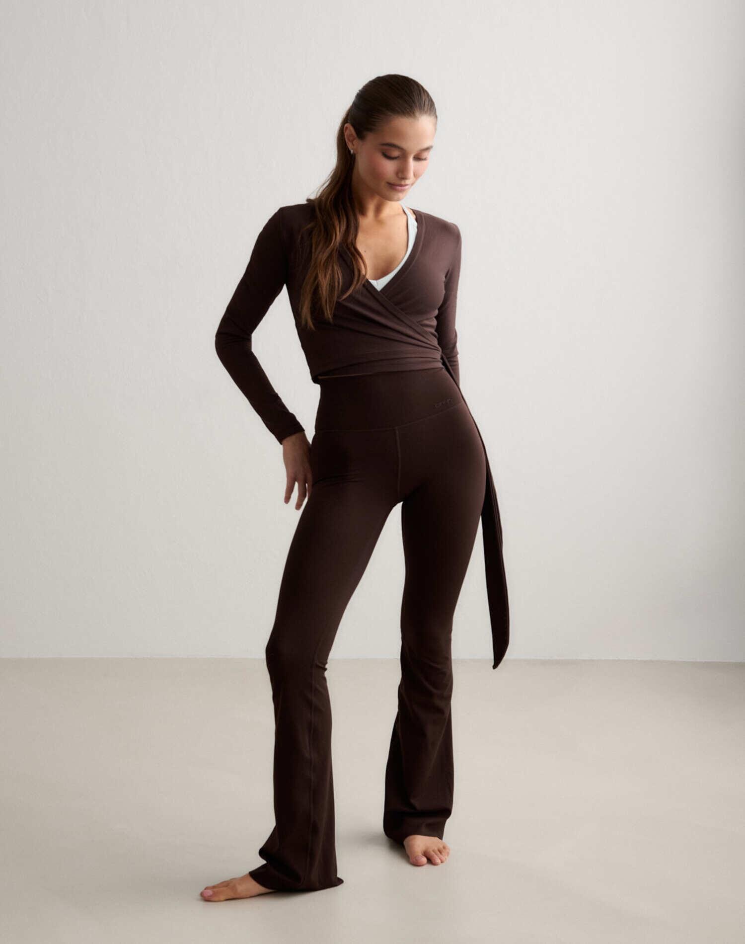 Damskie legginsy rozszerzane nogawki, wysoki stan, squat proof Sense czekoladowy