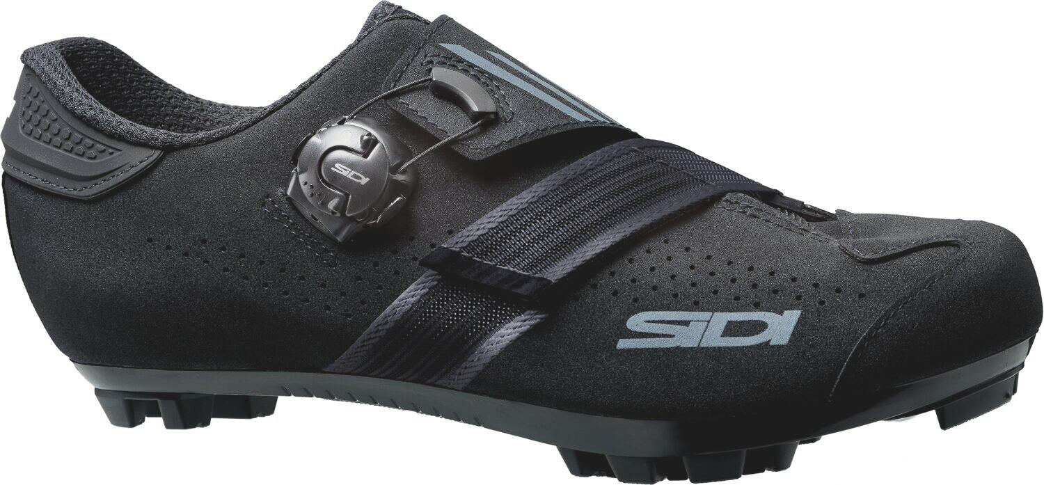 Buty AERTIS MEGA czarno-czarne