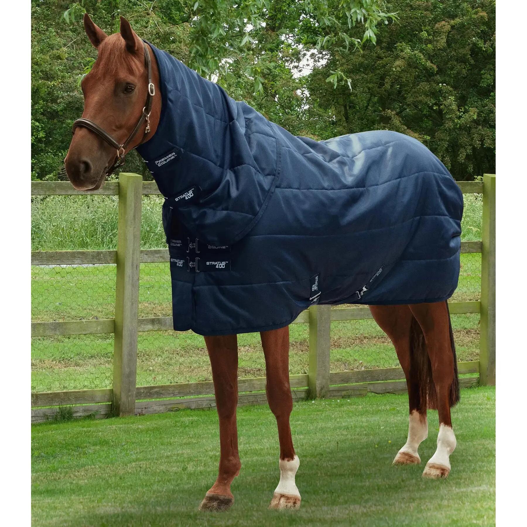 Derka stajenny dla koni z osłoną szyi Premier Equine Stratus 400g