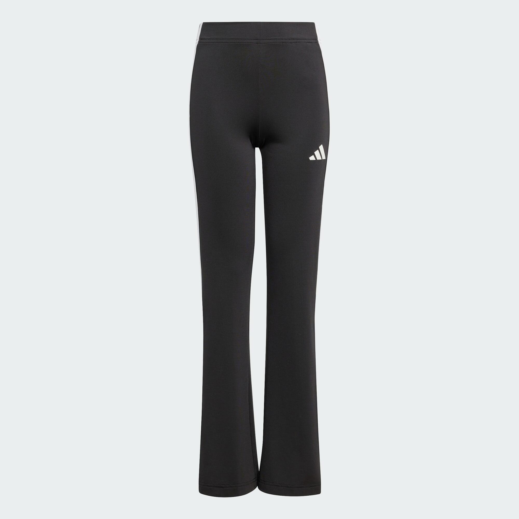 Legginsy Train Essentials z rozszerzanymi nogawkami z 3 paskami