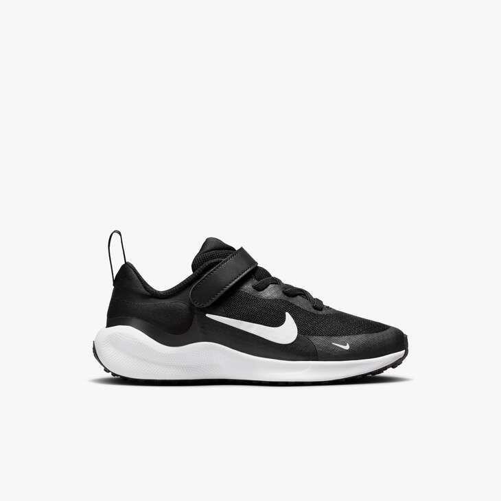 Tenisówki Nike Model Revolution 7 Kolor Czarny