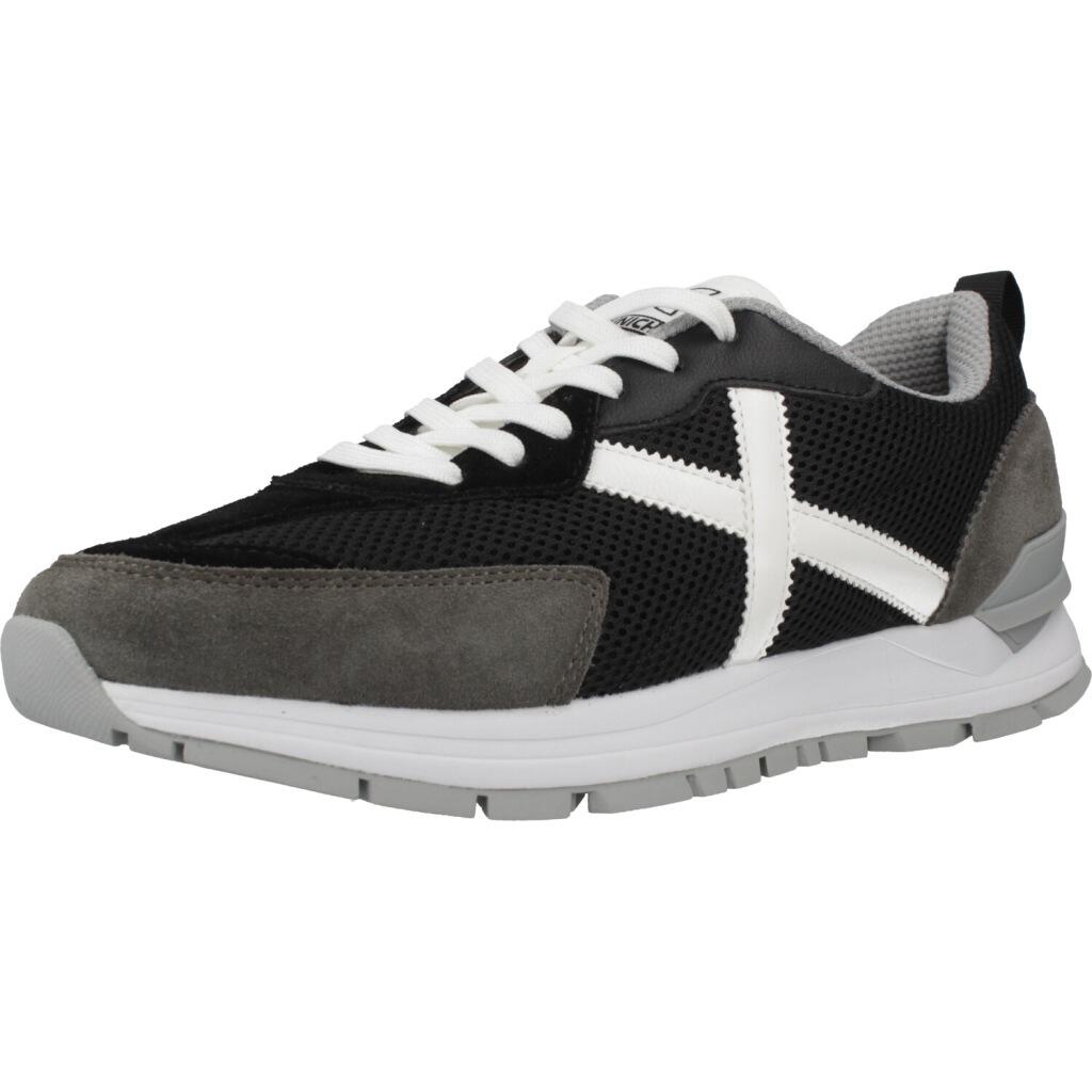 Buty MUNICH VERSATILE 33 Czarny