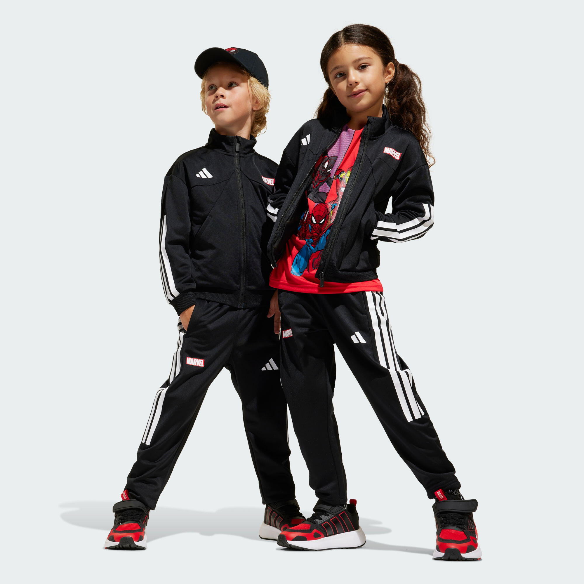 DRES ADIDAS MARVEL SPIDER-MAN TIRO