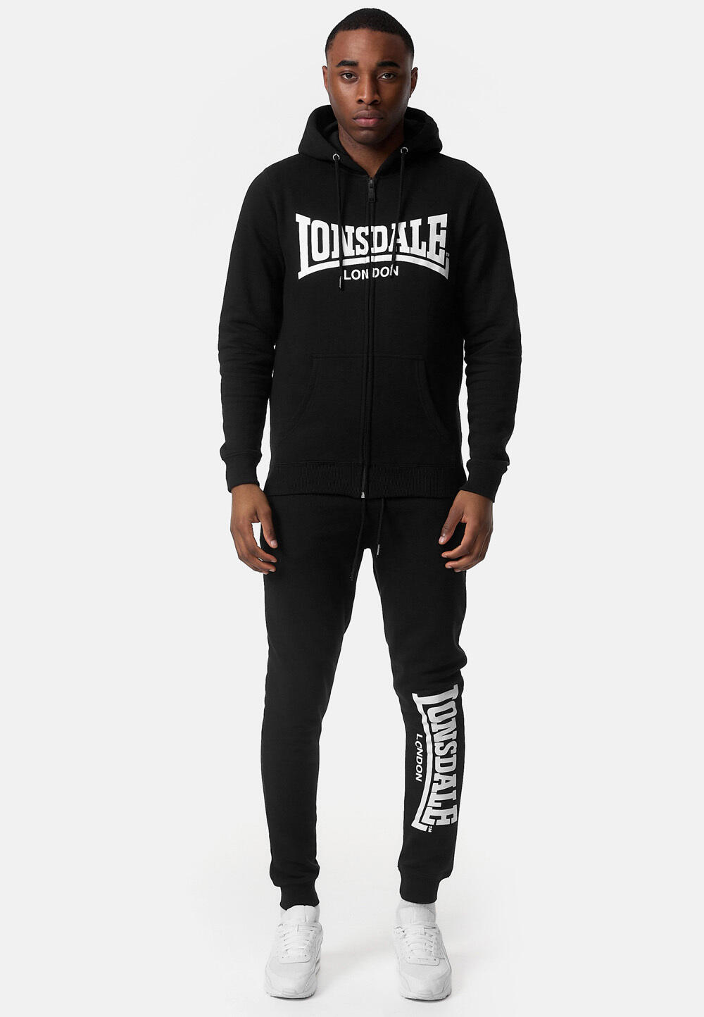 Dres z kapturem o regularnym kroju Lonsdale Feeny