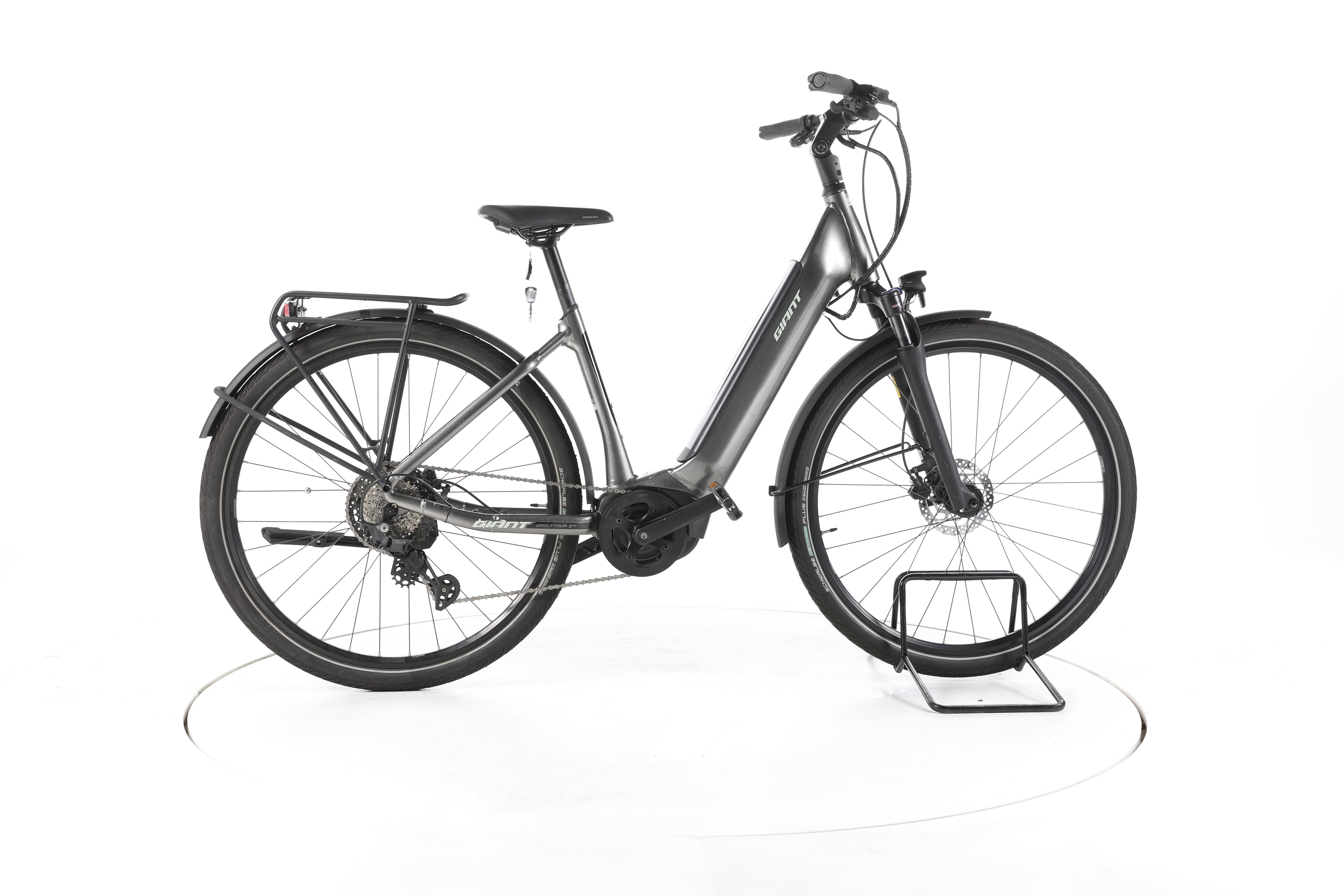 Second Life - Giant DailyTour E+ 2 D Trekking E-Bike Niska rama - Stan dobry