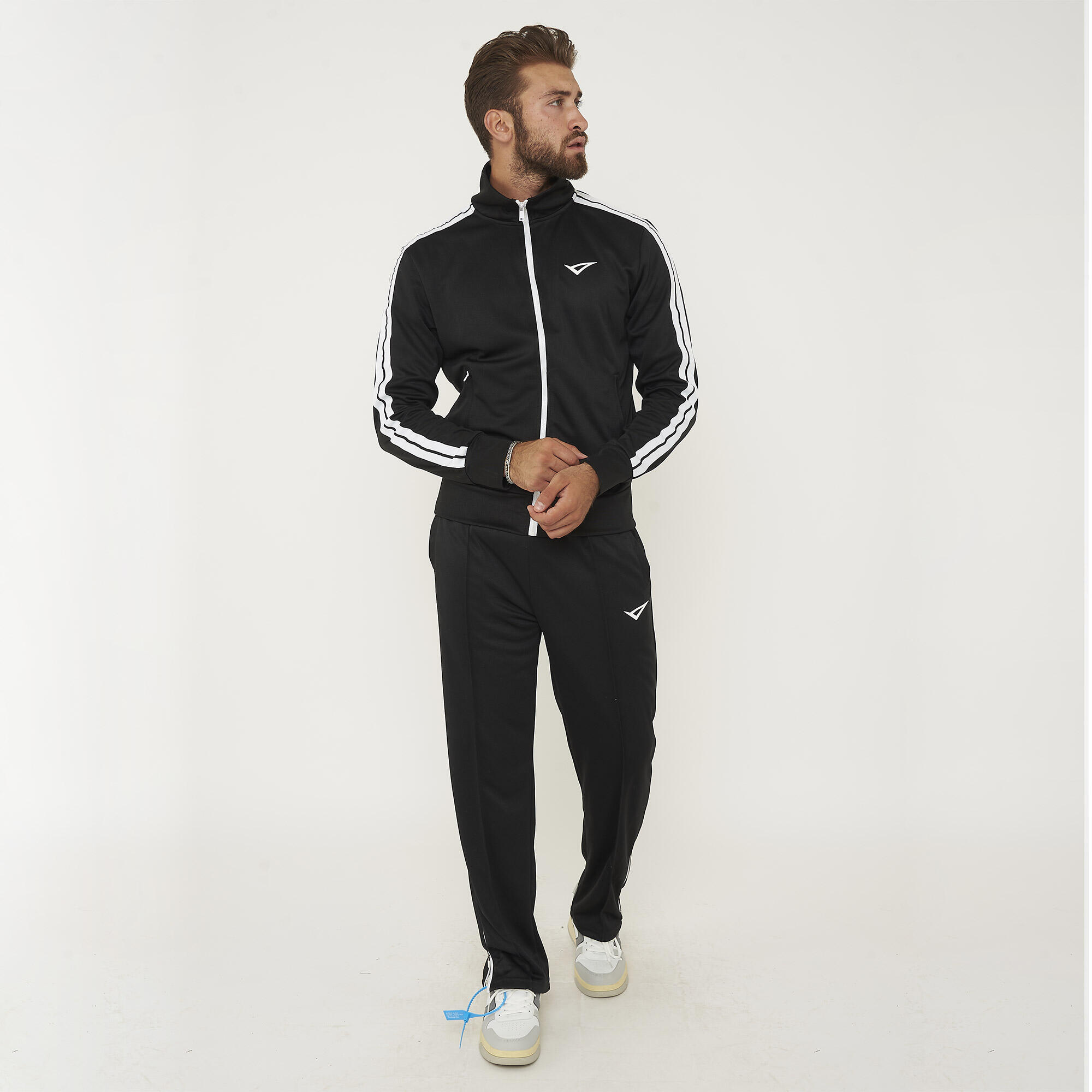 Dres sportowy UNIVERSAL STELLAR