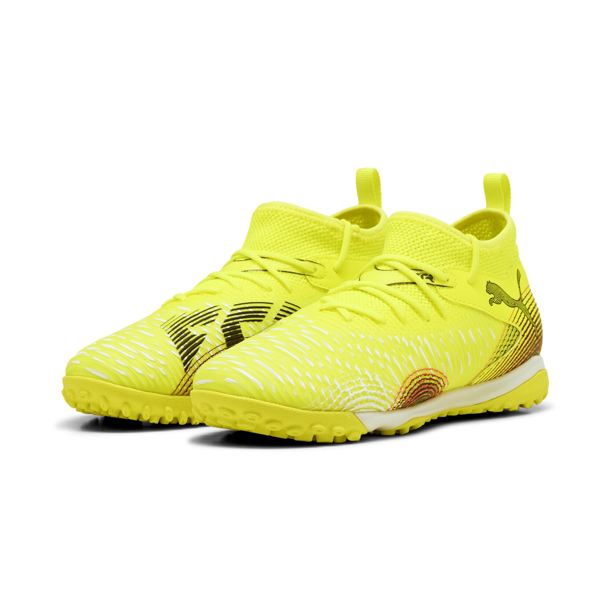 Młodzieżowe buty piłkarskie FUTURE 8 MATCH TT, średnia wysokość PUMA