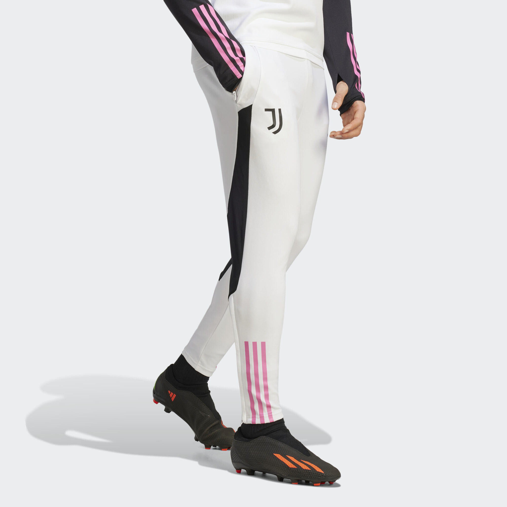 Spodnie do piłki nożnej męskie Adidas Juventus Tiro 23 Training Pants