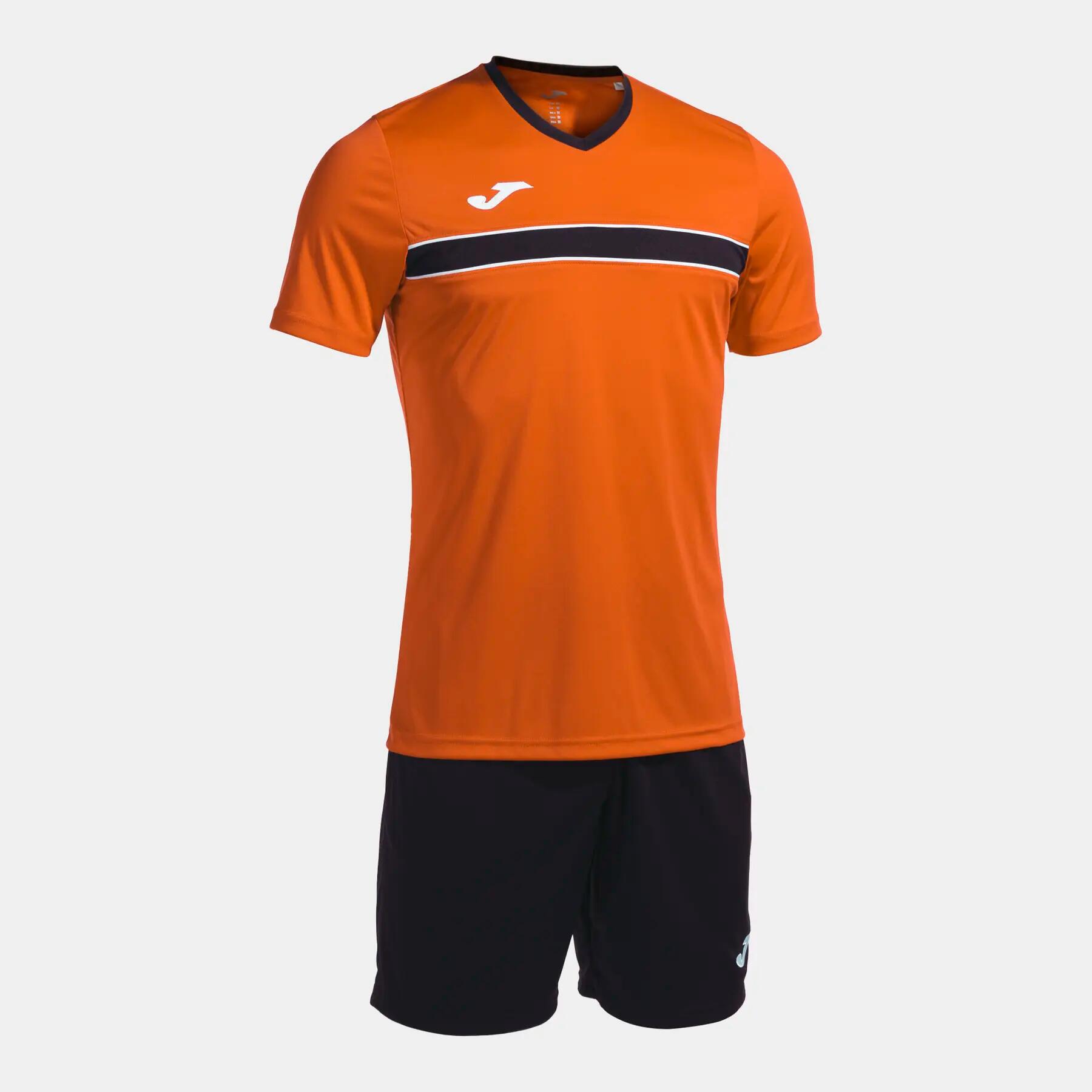 Zestaw koszulka treningowa i spodenki Joma Victory