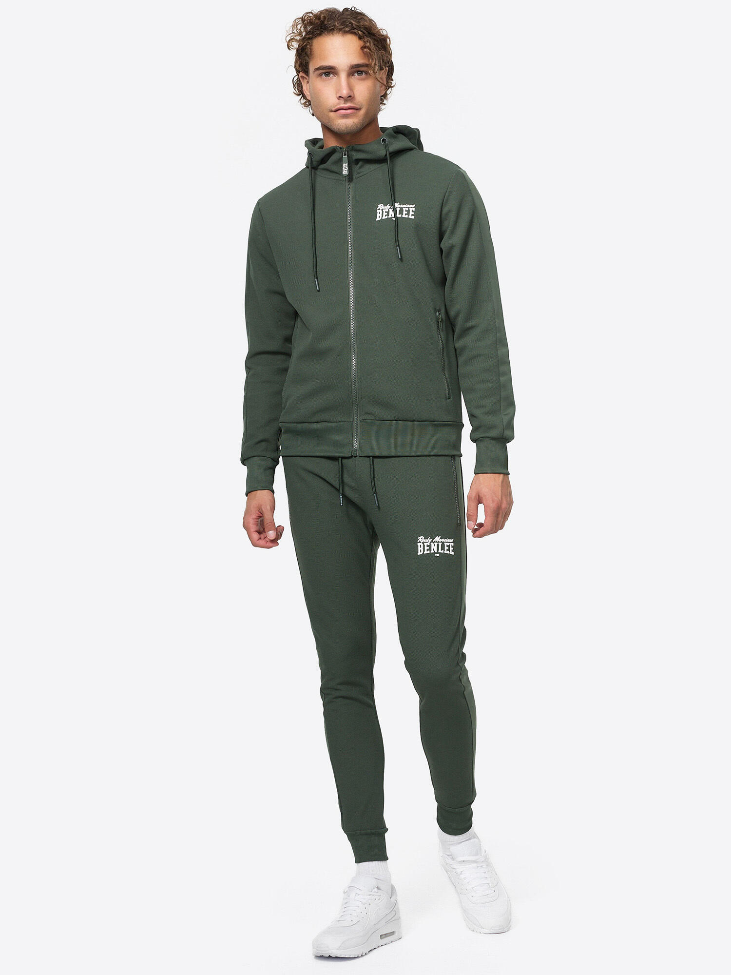 Dres z kapturem o regularnym kroju Lonsdale Hackberry