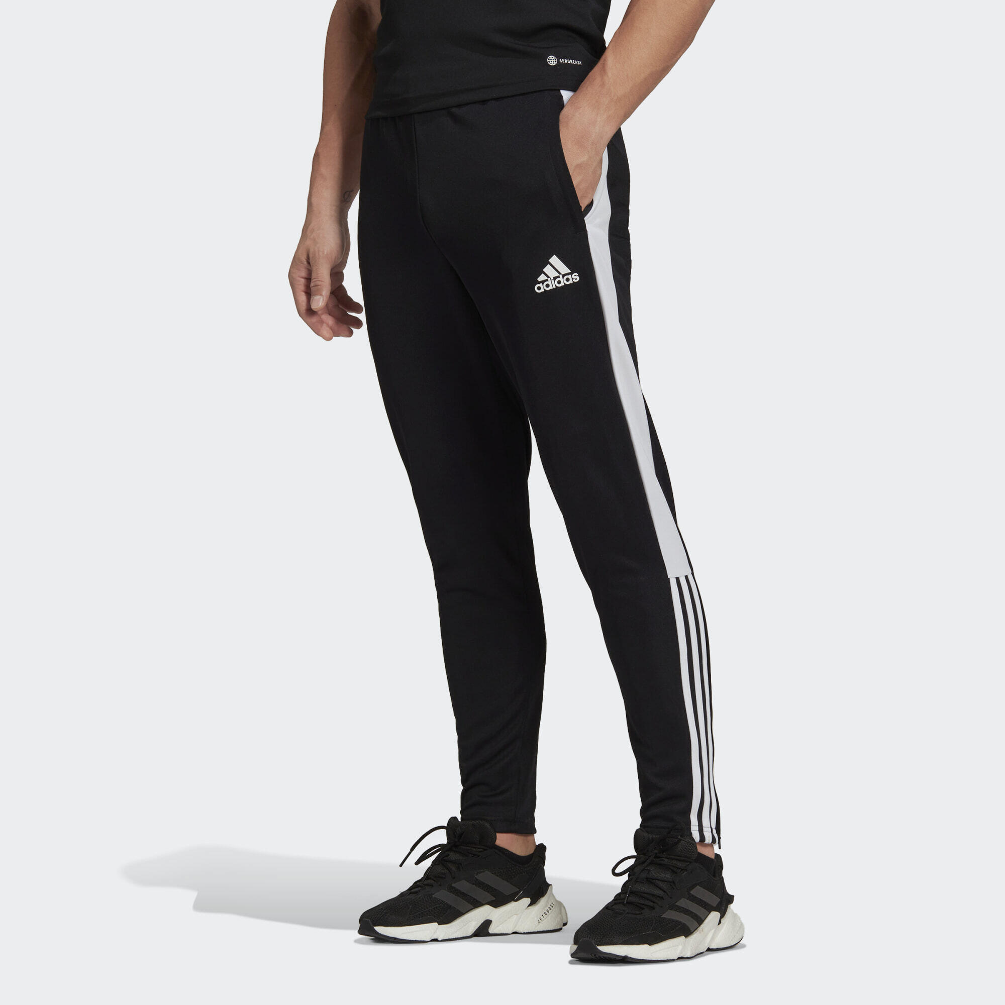 Jogging adidas tiro essential