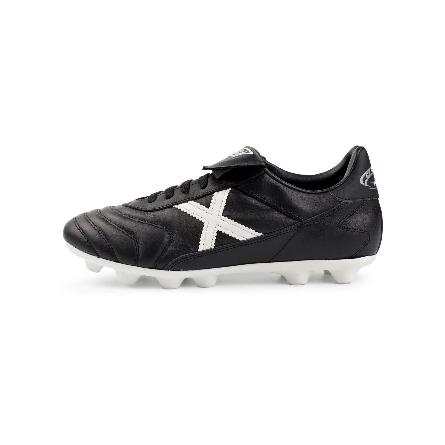 Buty piłkarskie MUNICH Mundial M