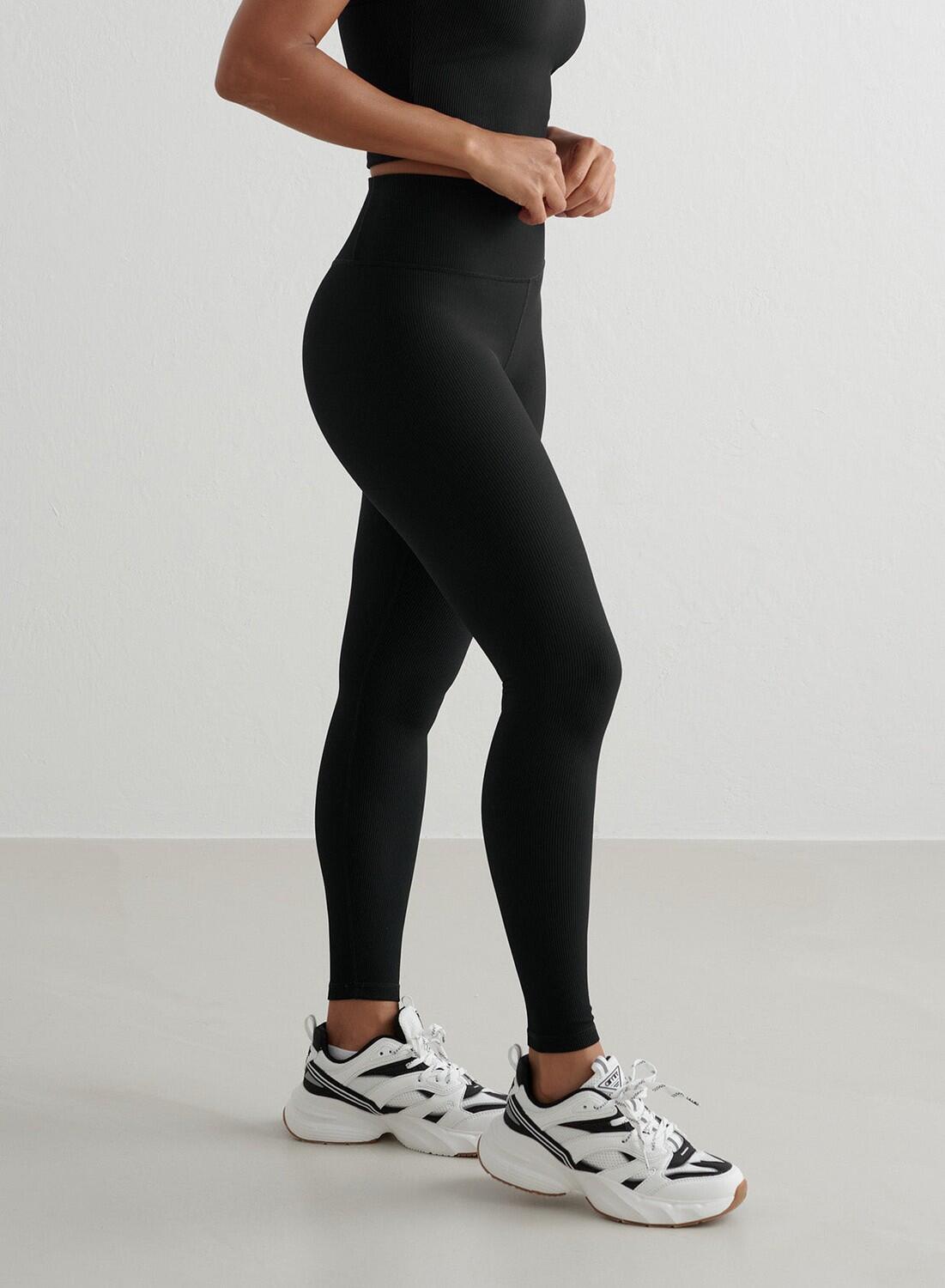 Damskie legginsy szybkoschnące, wysoki stan, kieszonka Ribbed Performance czarne