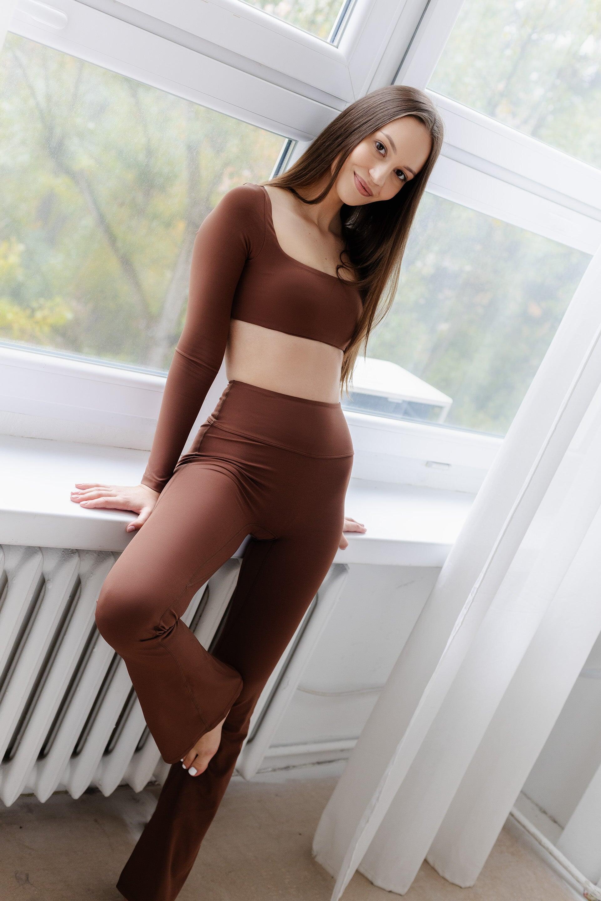 Legginsy dzwony Moonholi Flare z rozszerzanymi nogawkami