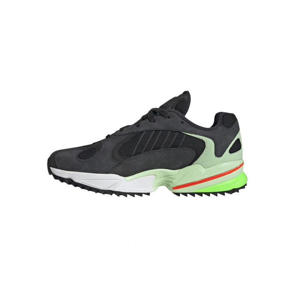Buty Mężczyzna Adidas Yung1 szary
