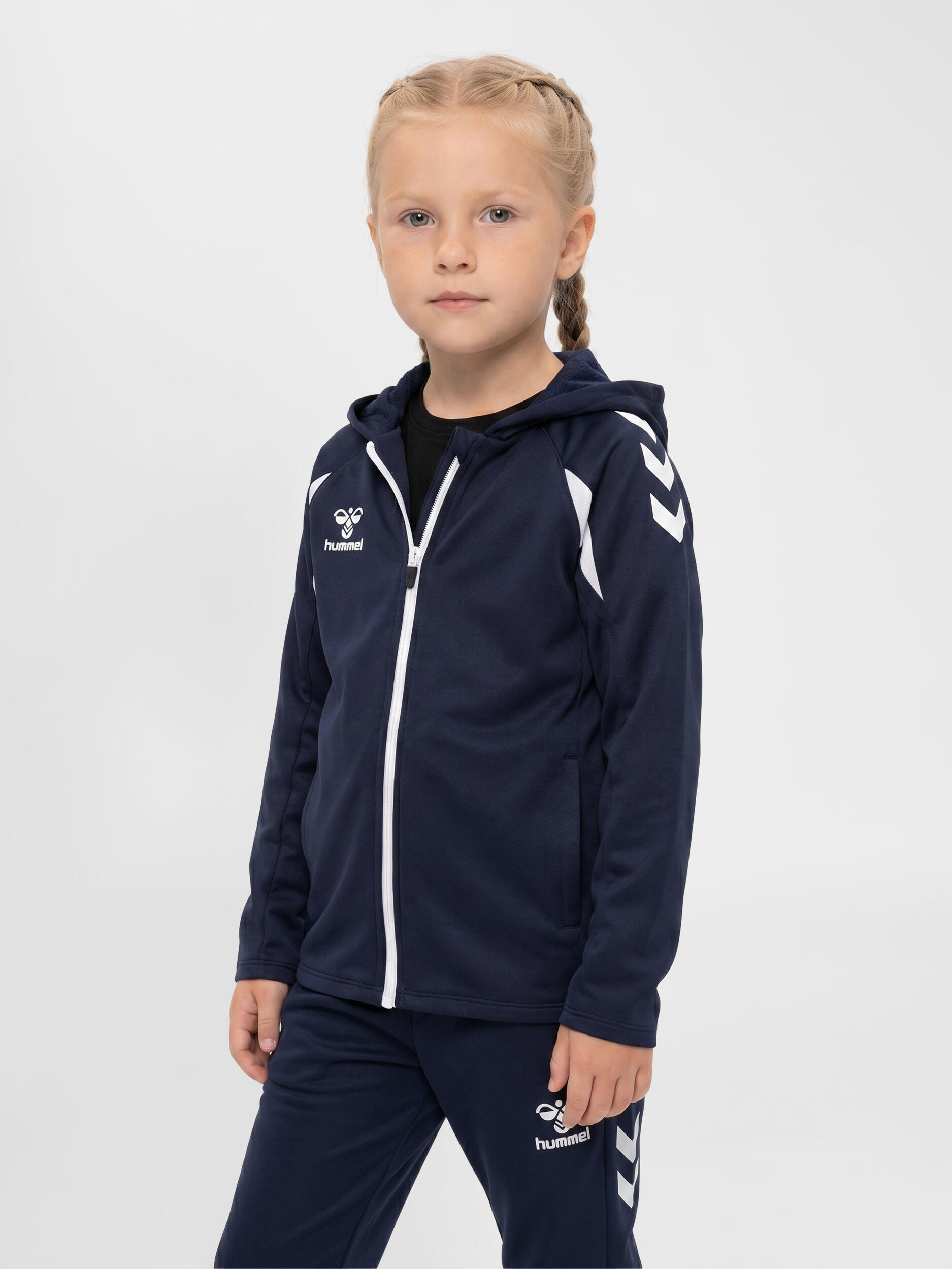 Dziecięca bluza z kapturem zapinana na zamek Hummel Core 2.0
