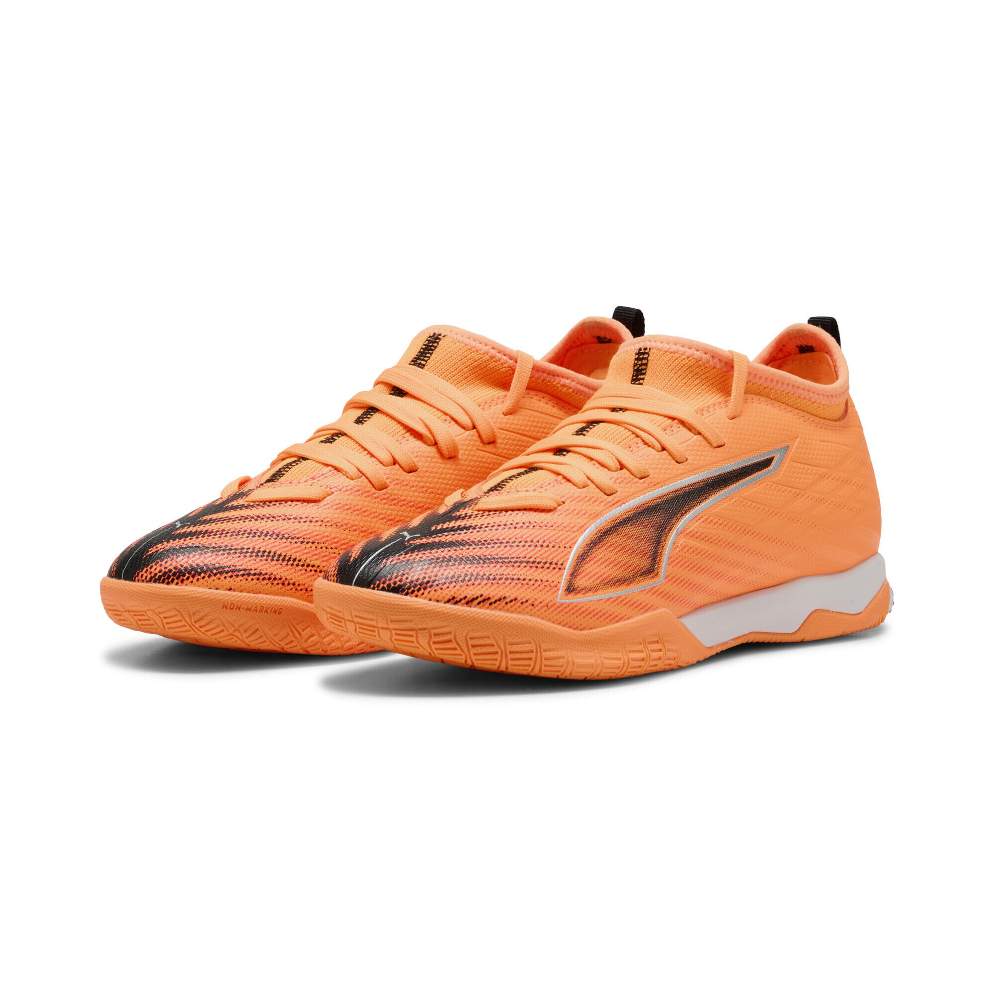 Młodzieżowe halowe buty piłkarskie ULTRA 6 MATCH Mid PUMA
