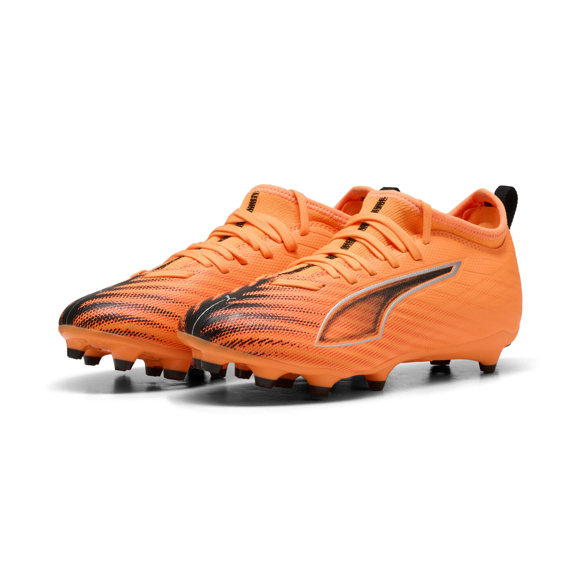 Młodzieżowe buty piłkarskie ULTRA 6 MATCH FG/AG PUMA