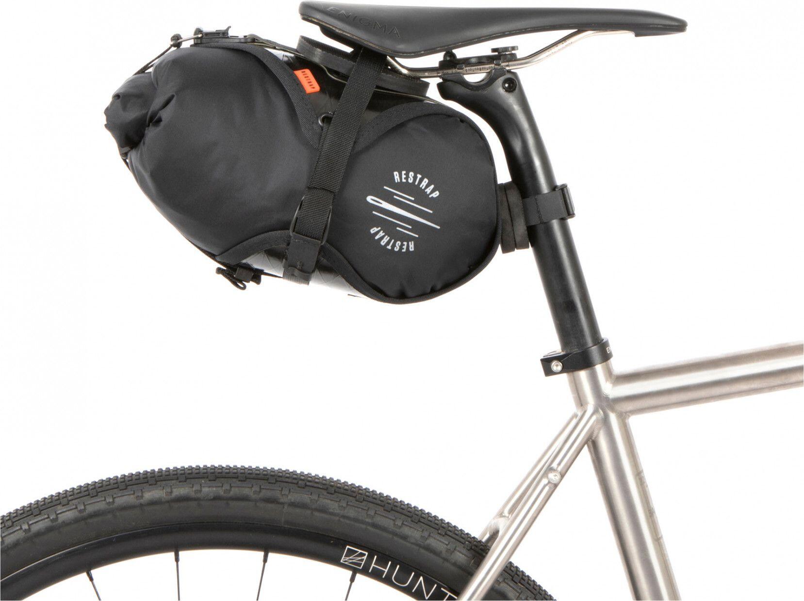 Torba pod siodełko na rower Bagagerievelo Race Saddle Bag 7L RESTRAP