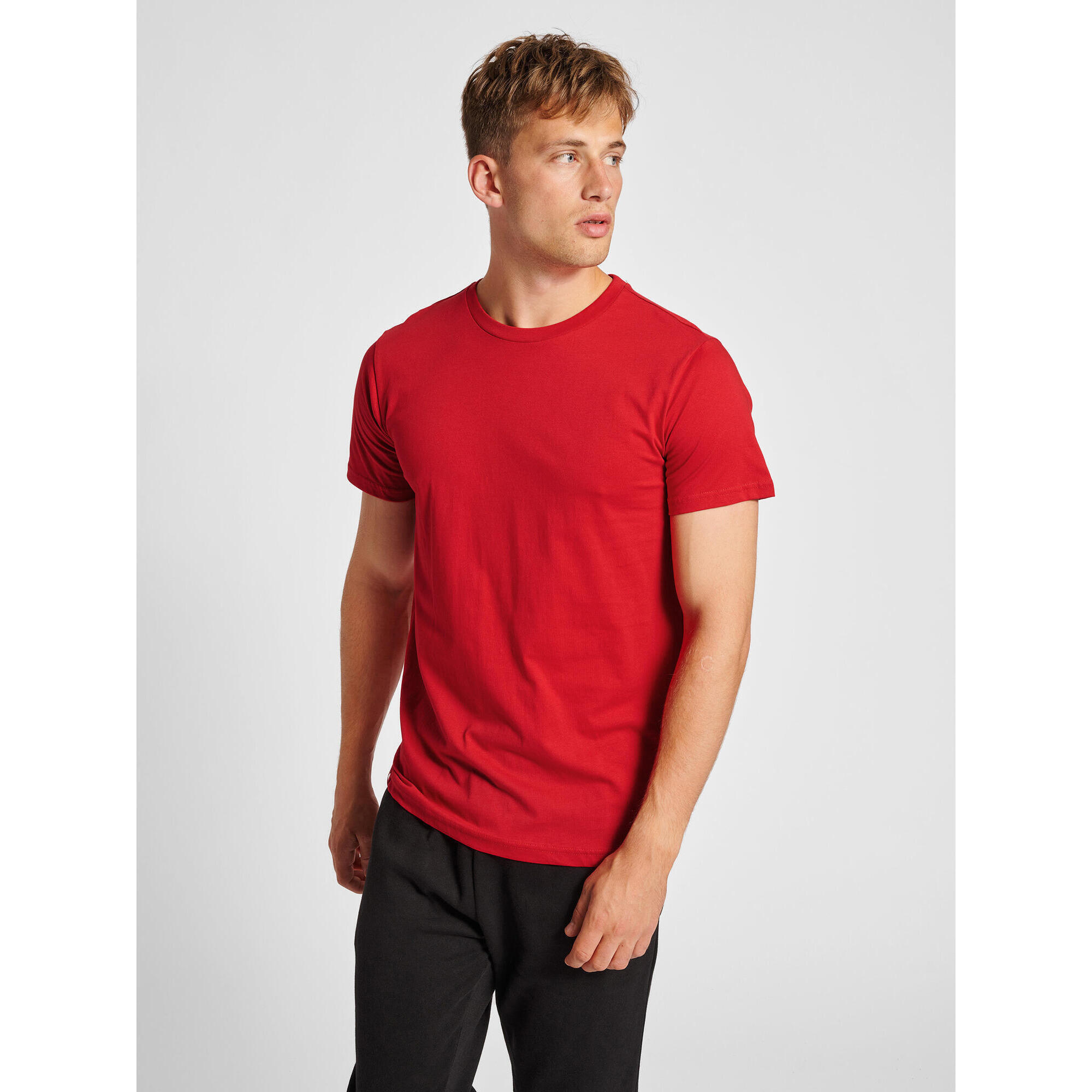 Koszulka bawełniana sportowa Hummel Red Basic T-shirt