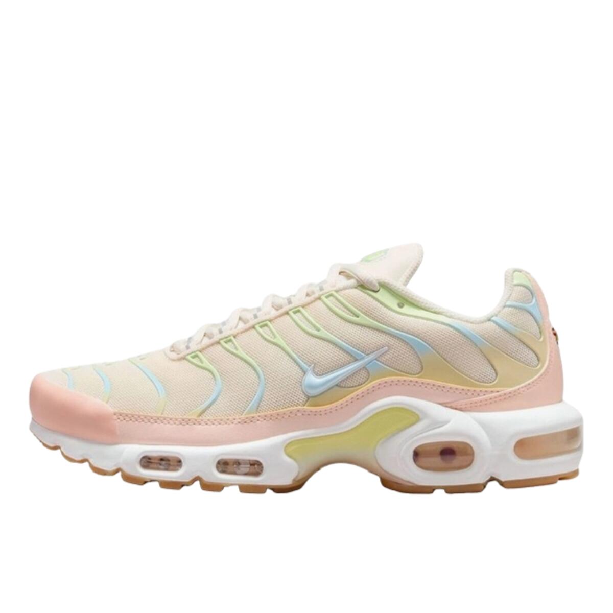 Nike Air Max Plus Crimson Tint