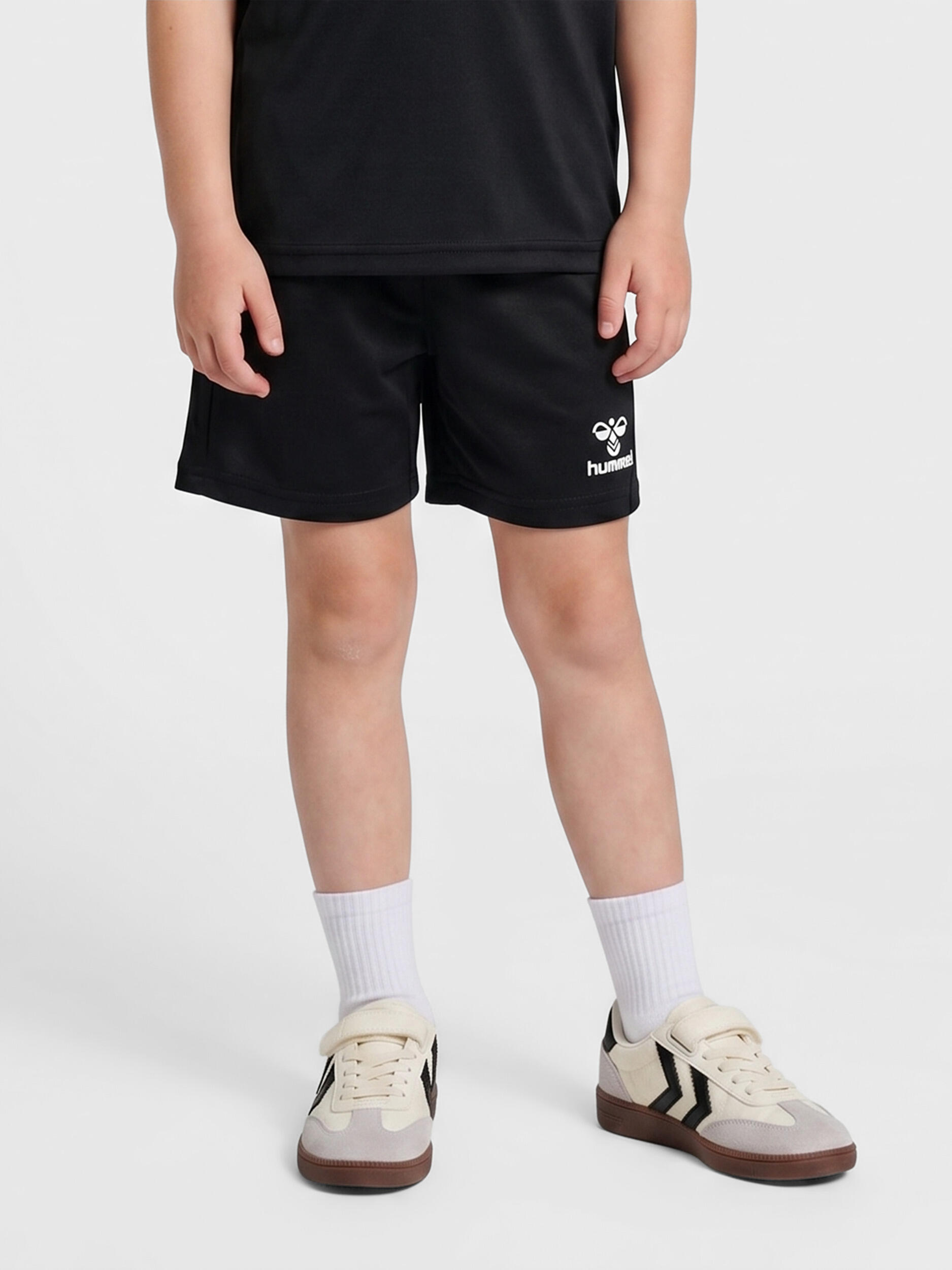 HUMMEL spodenki/szorty dziecięce HMLESSENTIAL SHORTS KIDS