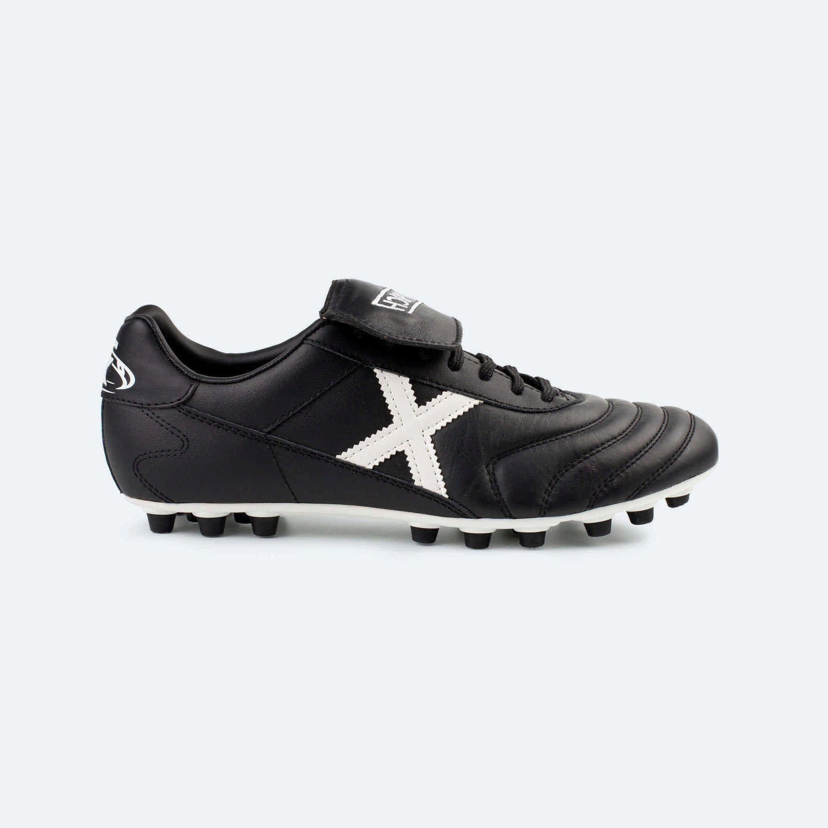 Buty piłkarskie MUNICH Turf Mundial U25