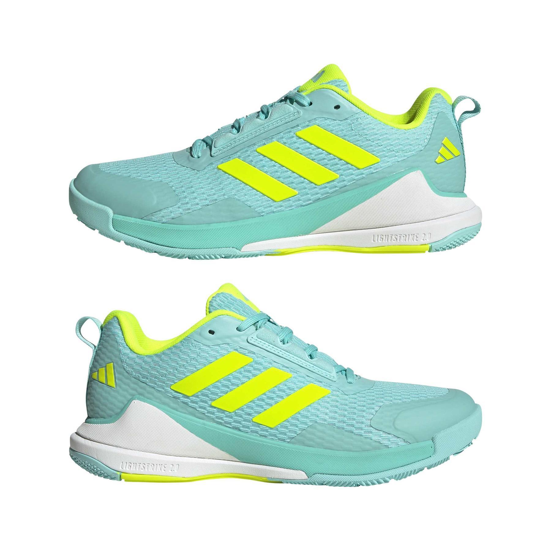 Damskie buty halowe adidas Novaflight 2
