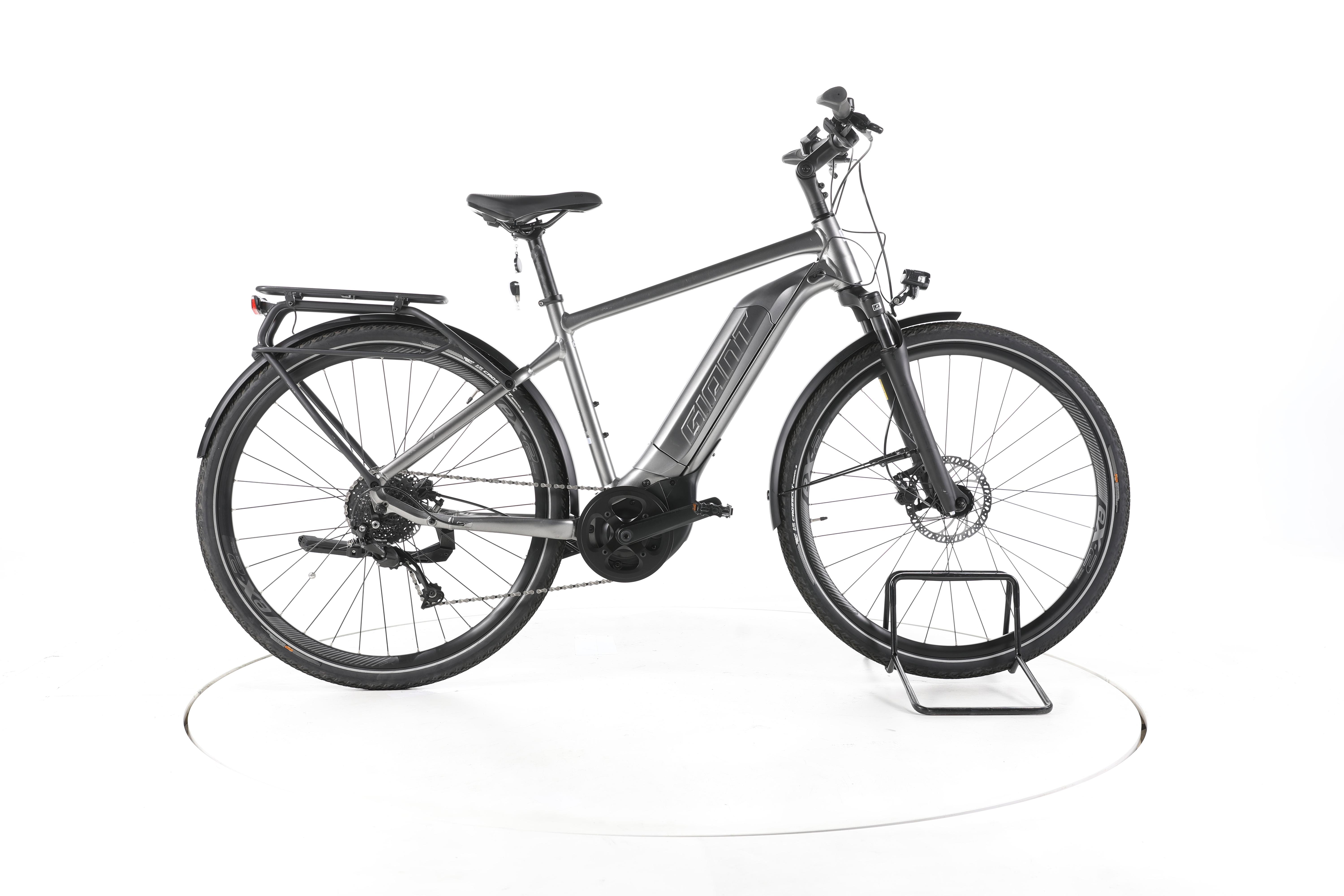 Second Life - Giant Explore E+ 3 Trekking E-Bike - Bardzo dobry stan
