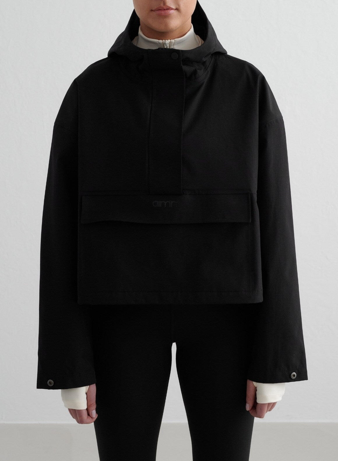 Damski anorak skrócony, wodoodporny 5000 mm, 3L, regulowany kaptur, czarny
