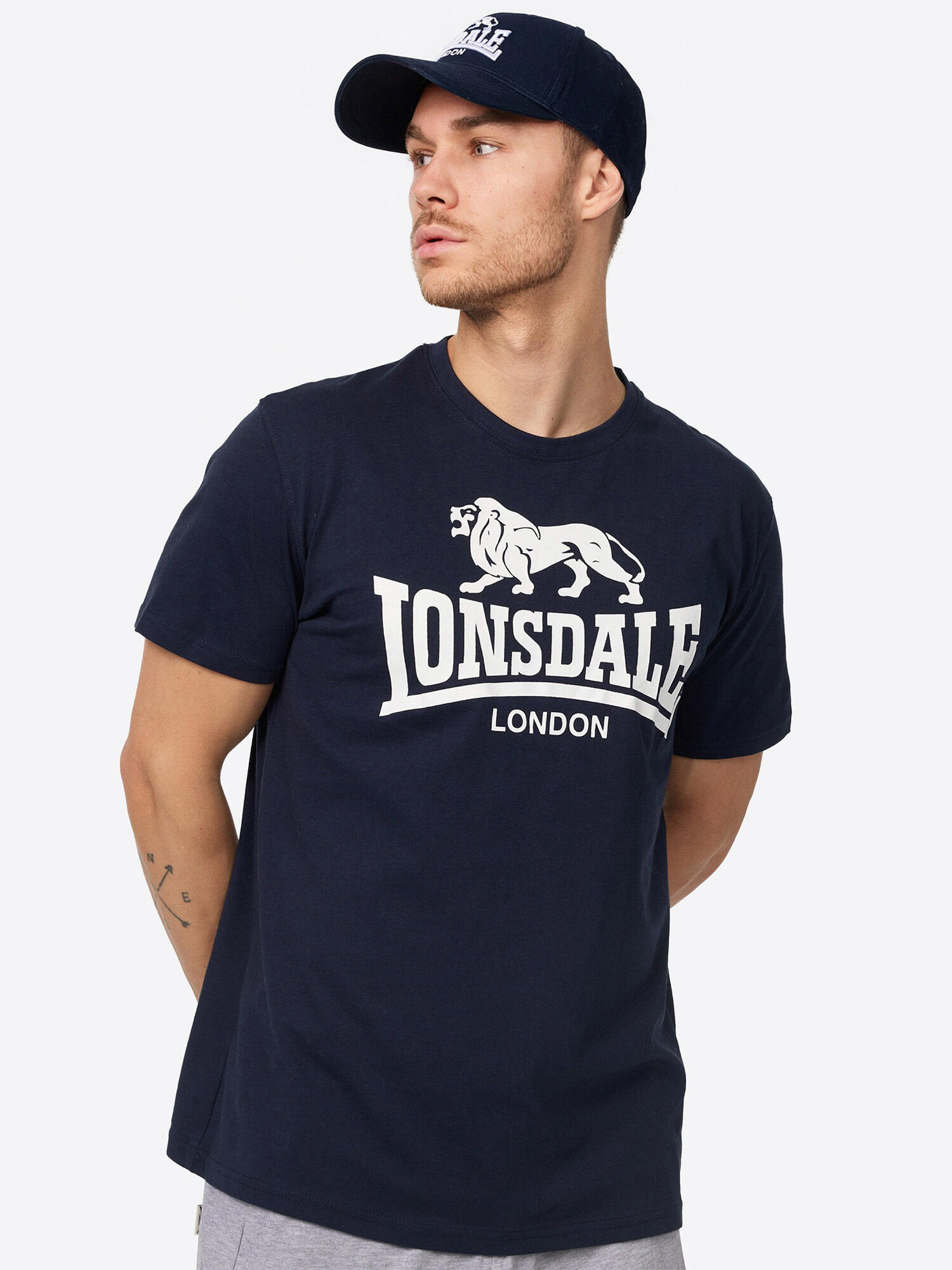 T-shirt o klasycznym kroju Lonsdale Logo