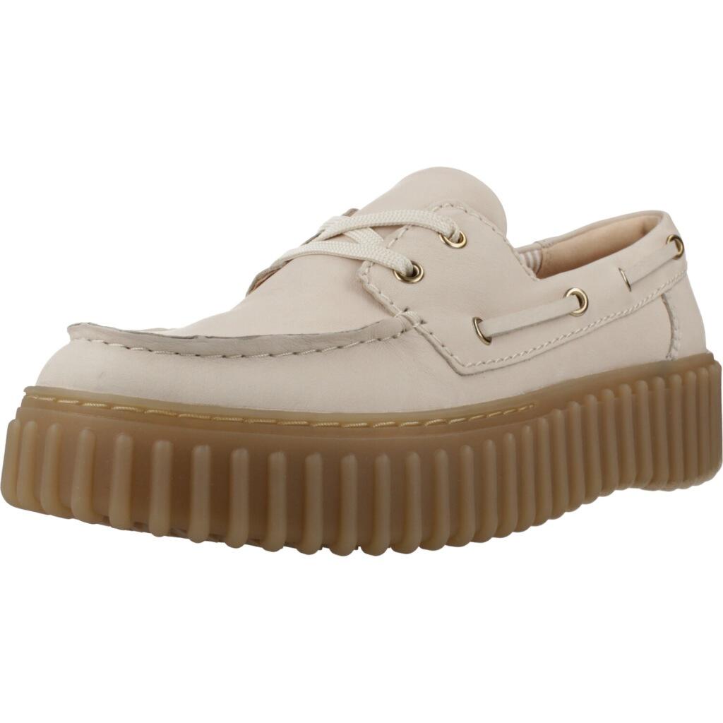 Buty CLARKS 26186302C Jasnobrązowy