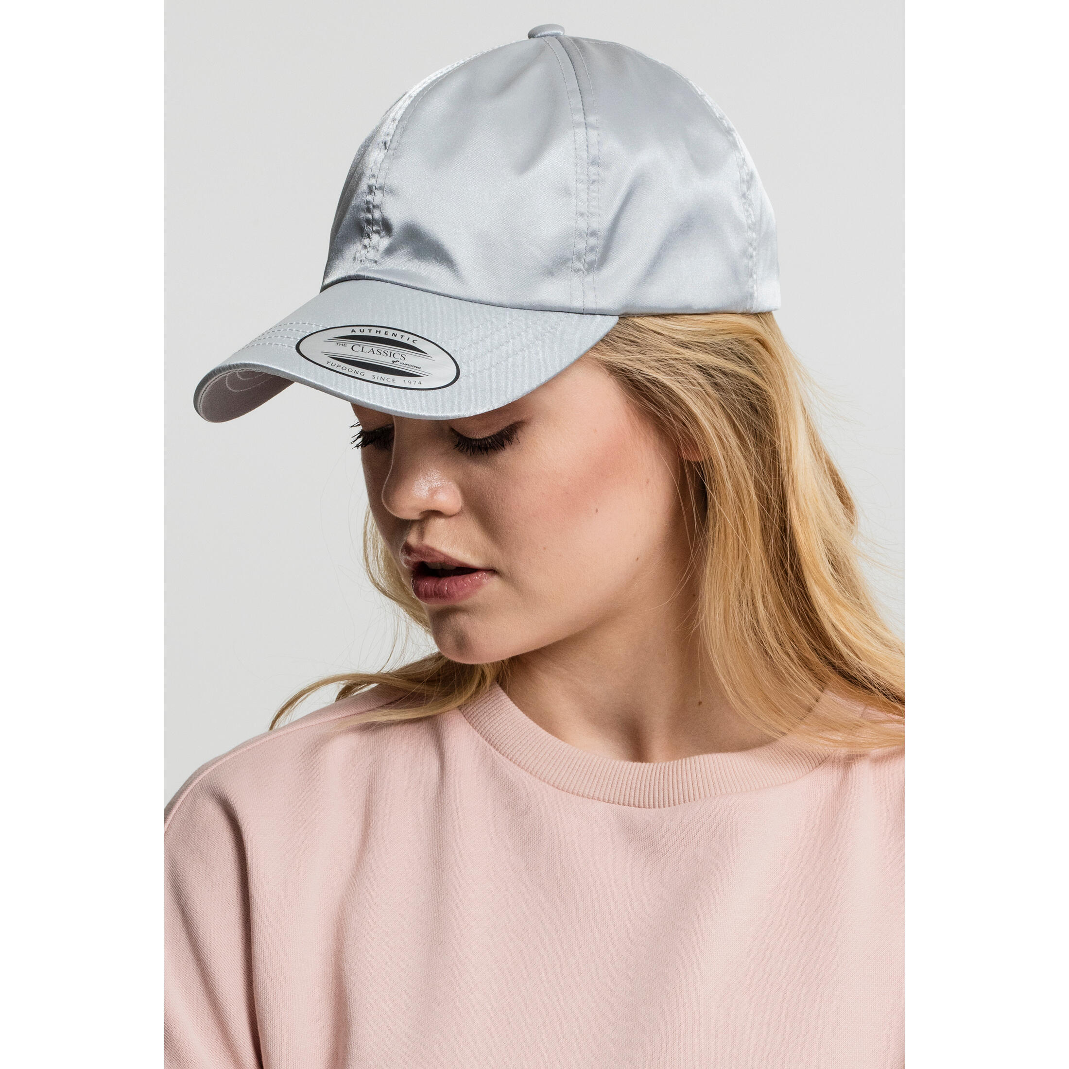Czapka Flexfit low profile atin