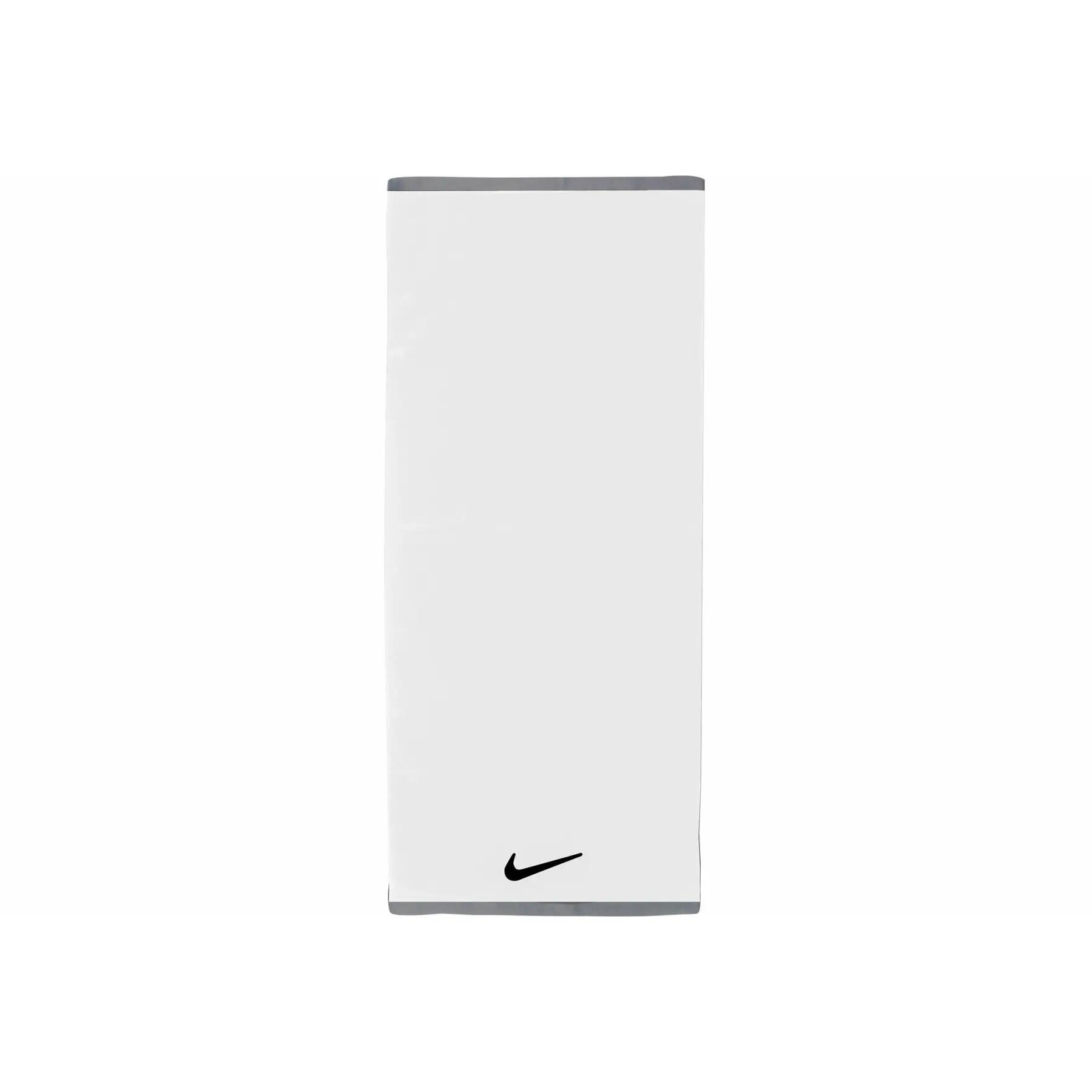 Ręcznik Nike fundamental L