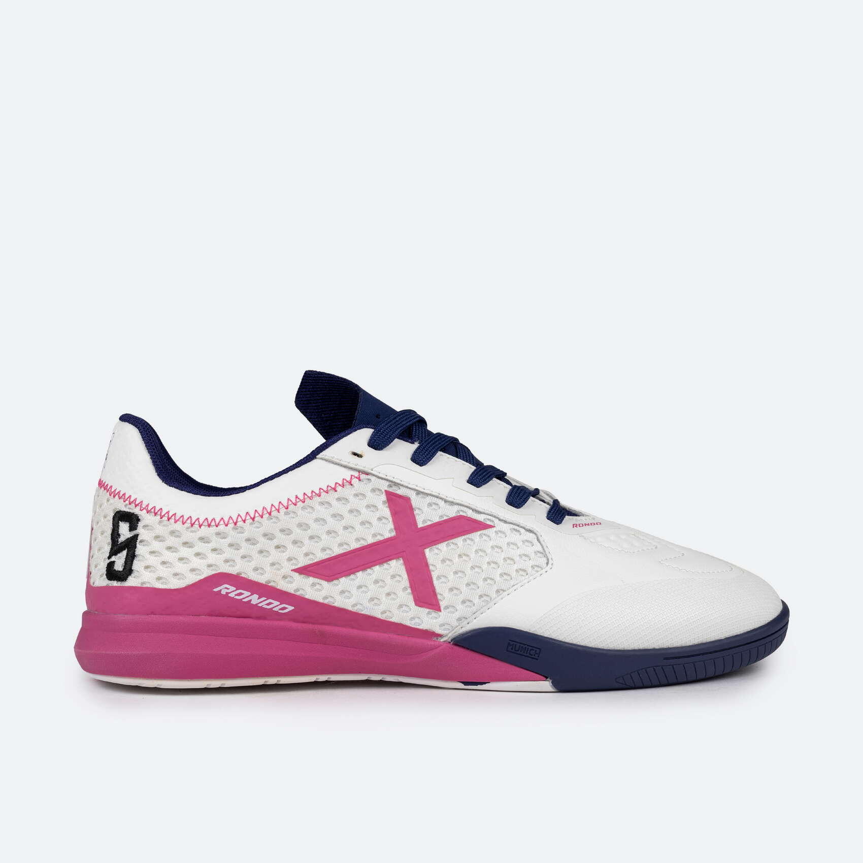 Buty piłkarskie MUNICH Rondo IF