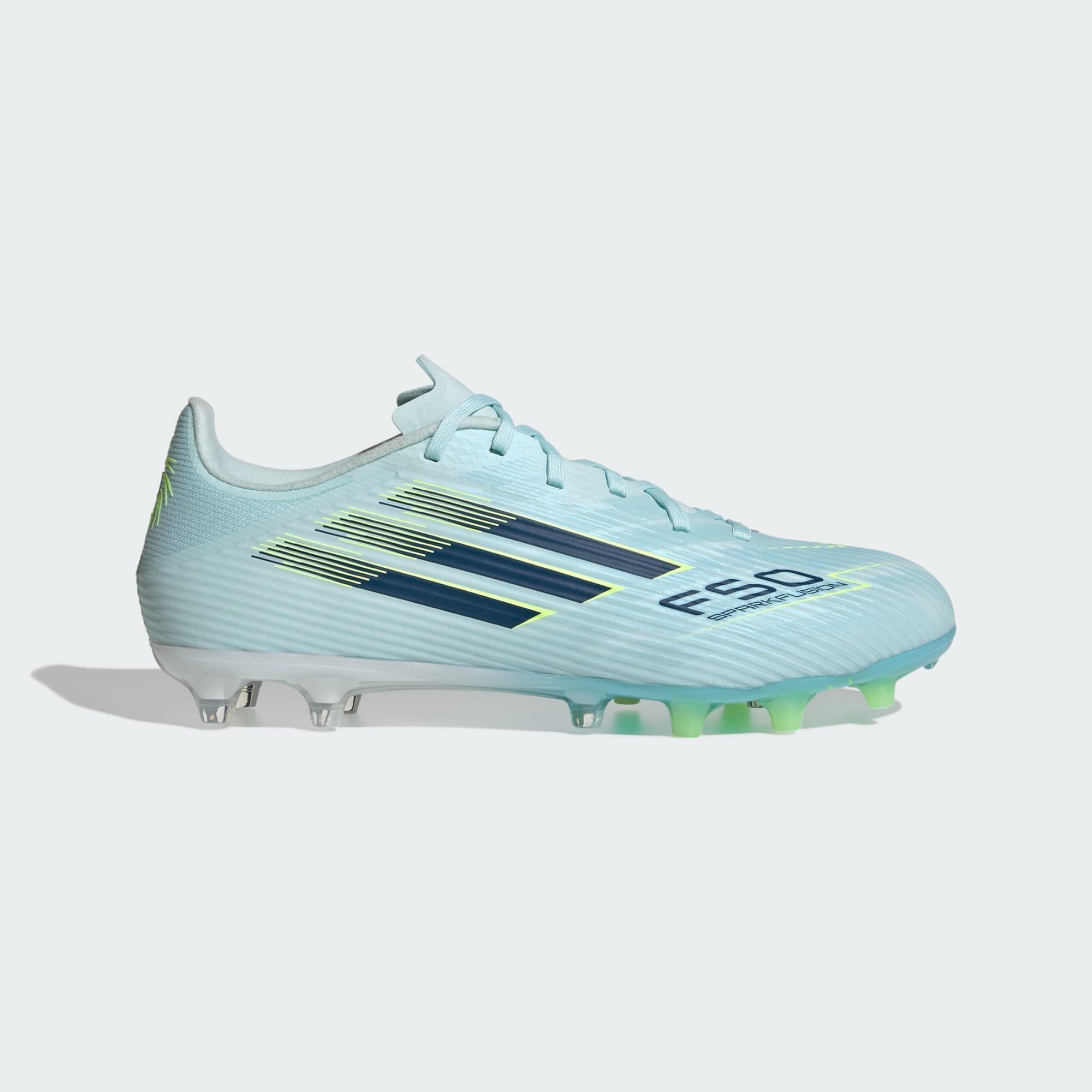 Damskie buty piłkarskie F50 SPARKFUSION LEAGUE Low Firm Ground / Artificial