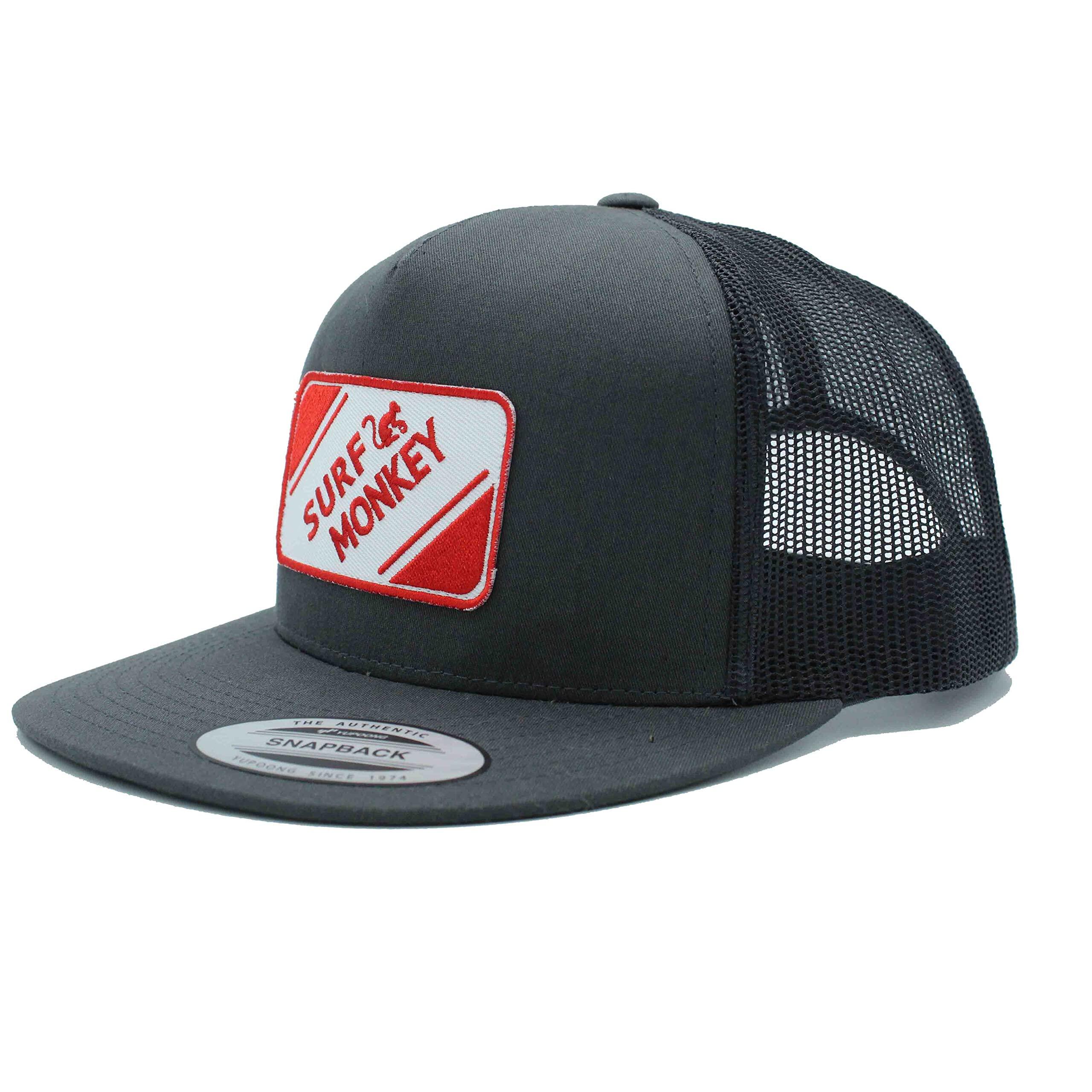 Czapka Trucker - Płaski Daszek - Pełna Naszywka (Szary/Czerwony)