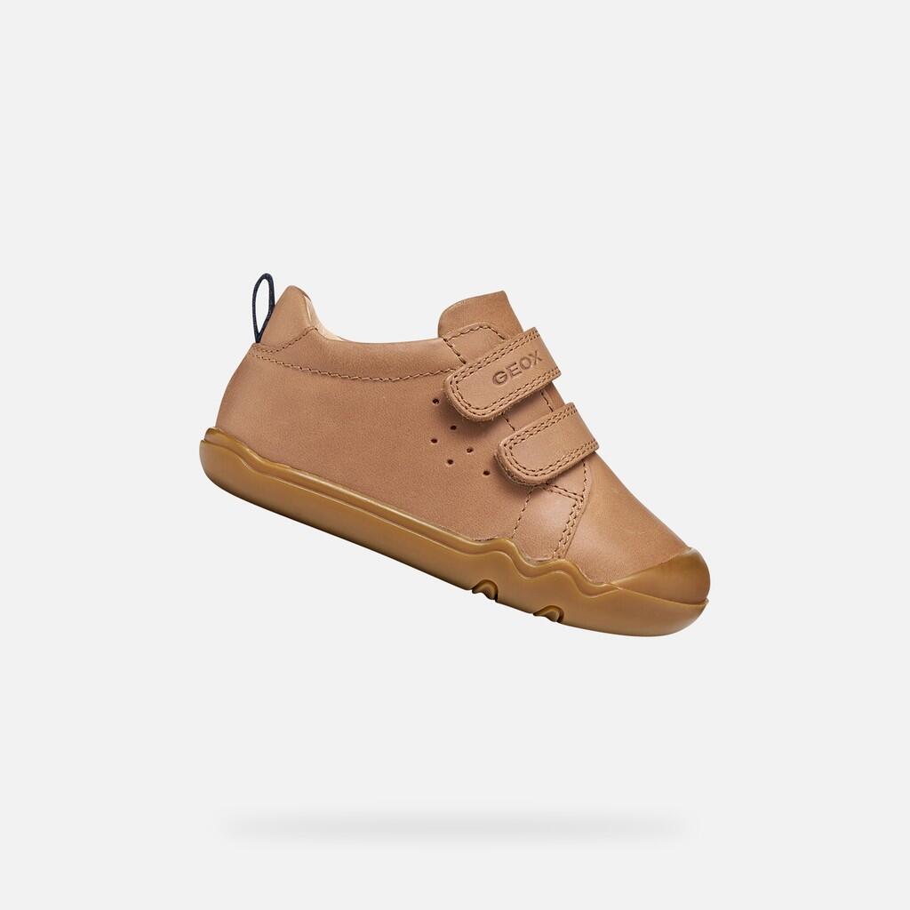 Sneakersy dla chłopców Geox Steppieup A