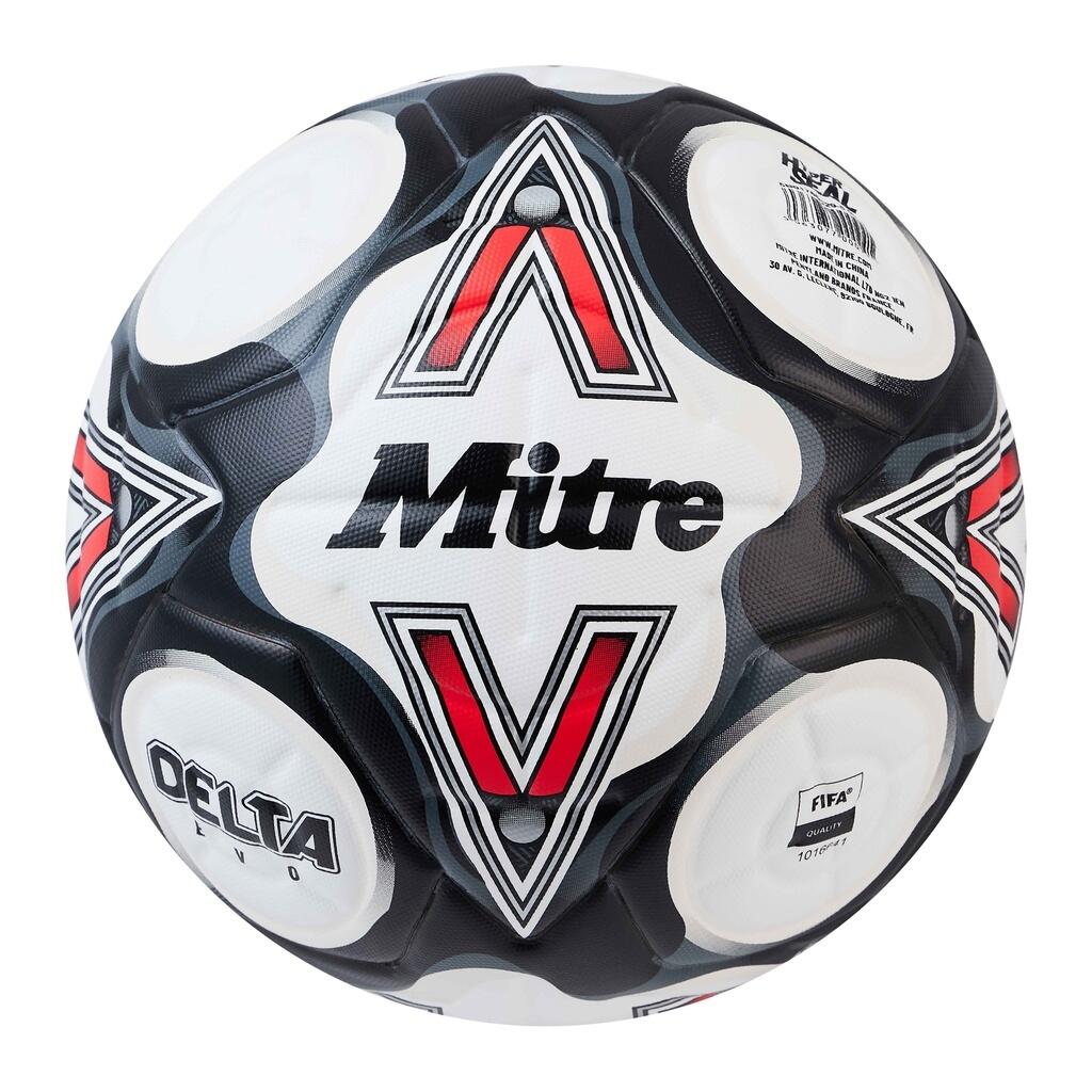 Piłka Mitre Delta Evo