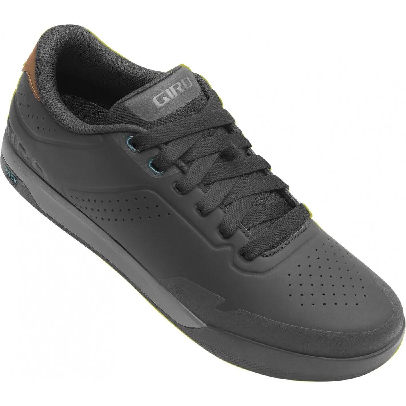 Buty Giro Latch