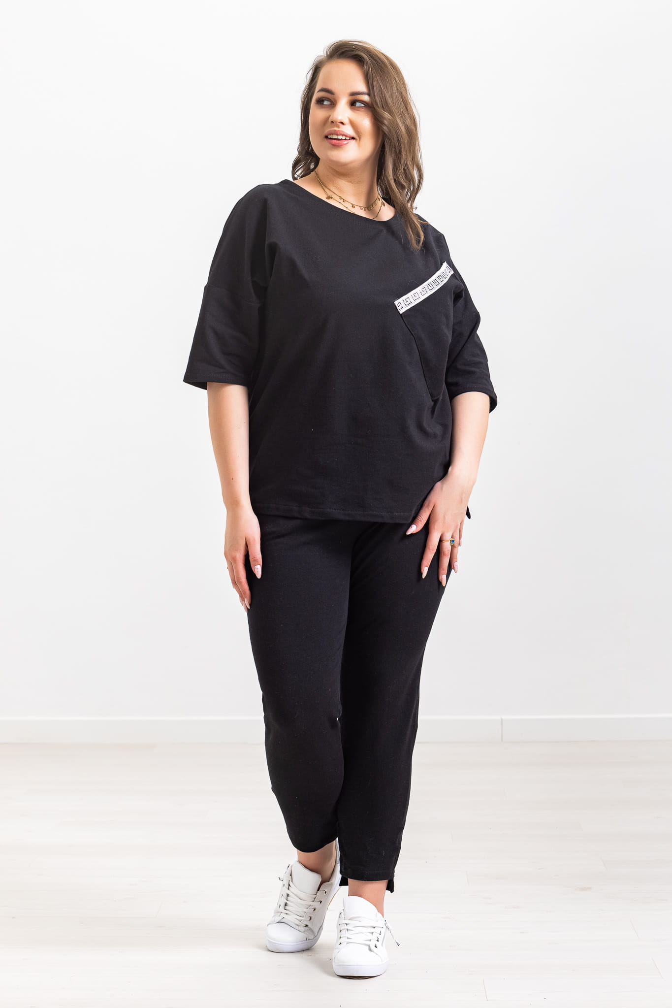 Czarny dres Matylda XXL OVERSIZE WIOSNA Moda Size Plus Czarny dres Matylda XXL OVERSIZE WIOSNA rozmiar 50