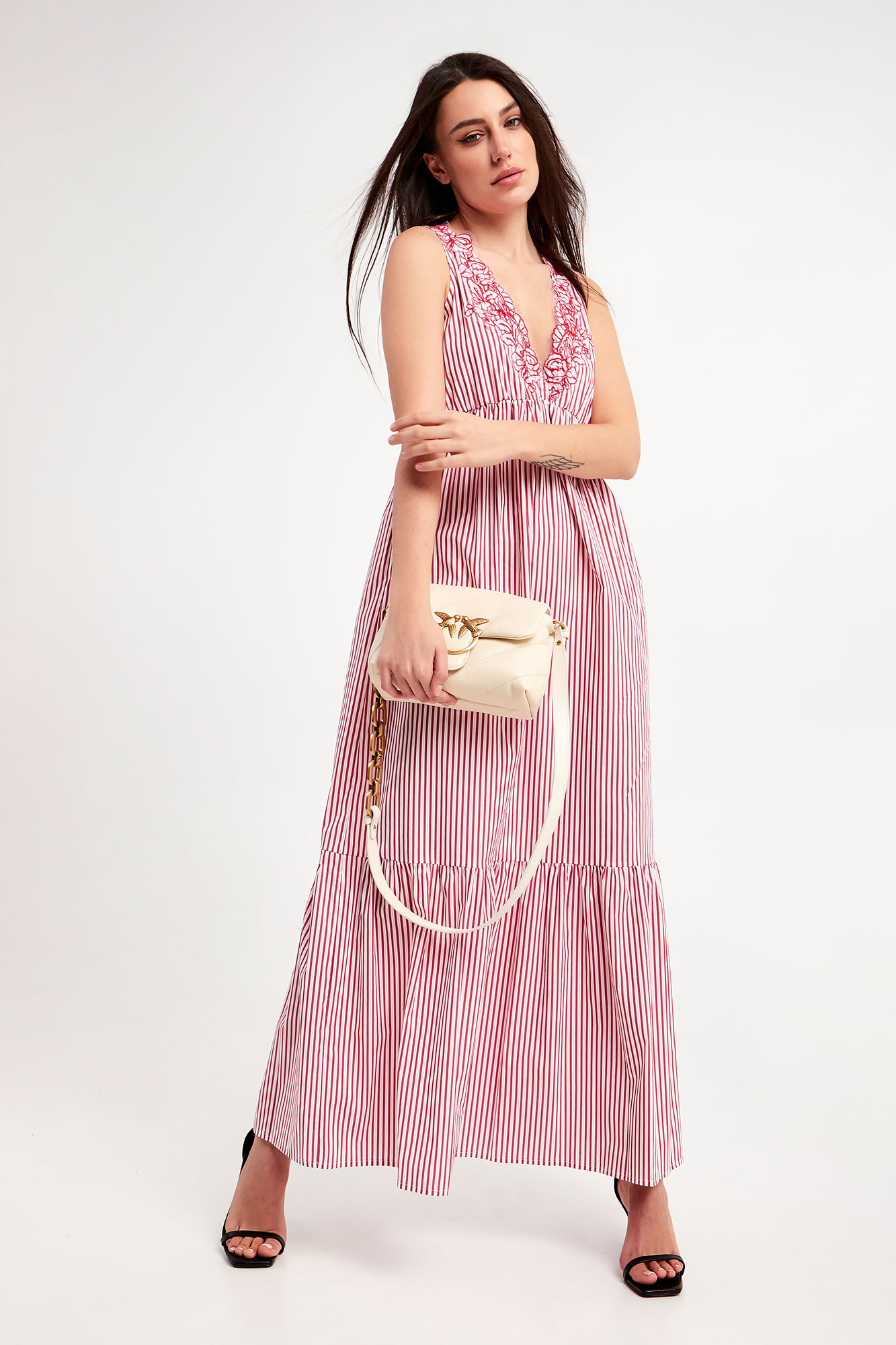 Sukienka modna i ładna